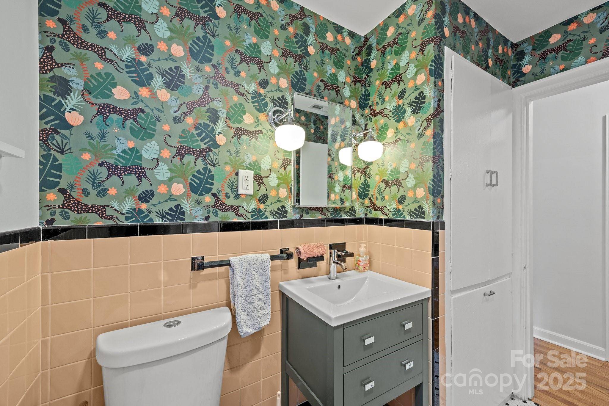 349 Country Club RD #3, Asheville, NC 28804