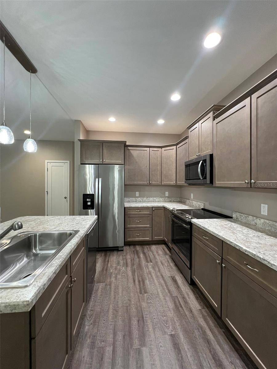 20121 NW 248TH ST, High Springs, FL 32643