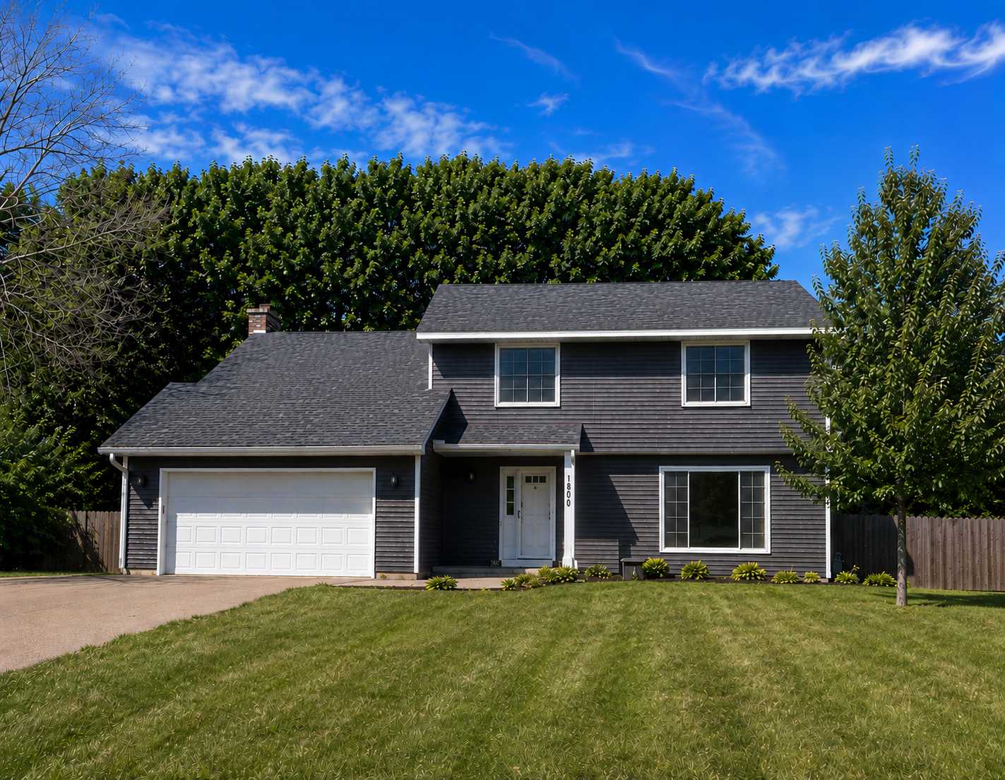 1800 James CT, Burnsville, MN 55337