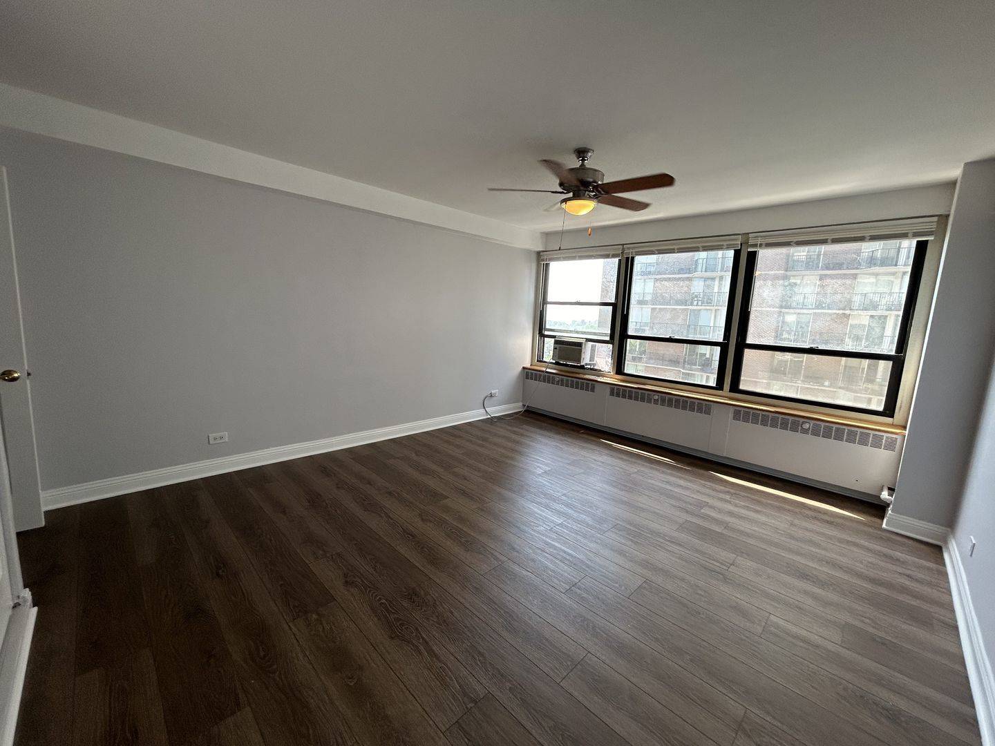 4180 N Marine DR #1105, Chicago, IL 60613