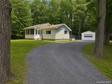 130 Whitlock RD, Otisville, NY 10963