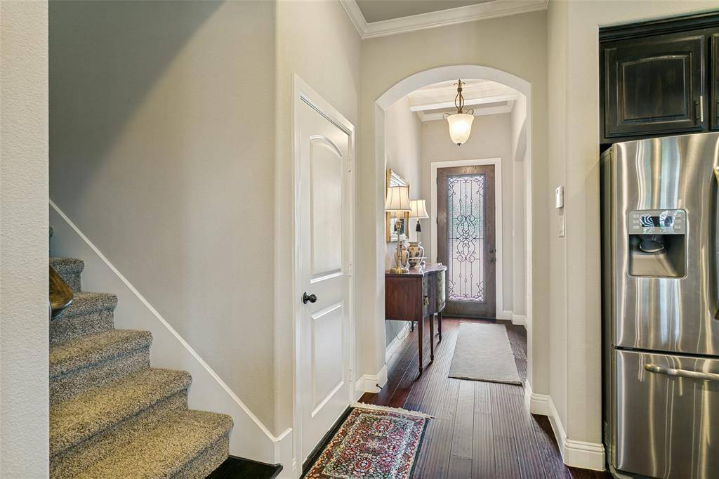 417 Chestnut Lane, Roanoke, TX 76262