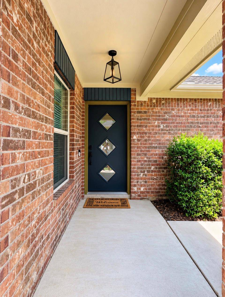371 Housefinch LOOP, Leander, TX 78641