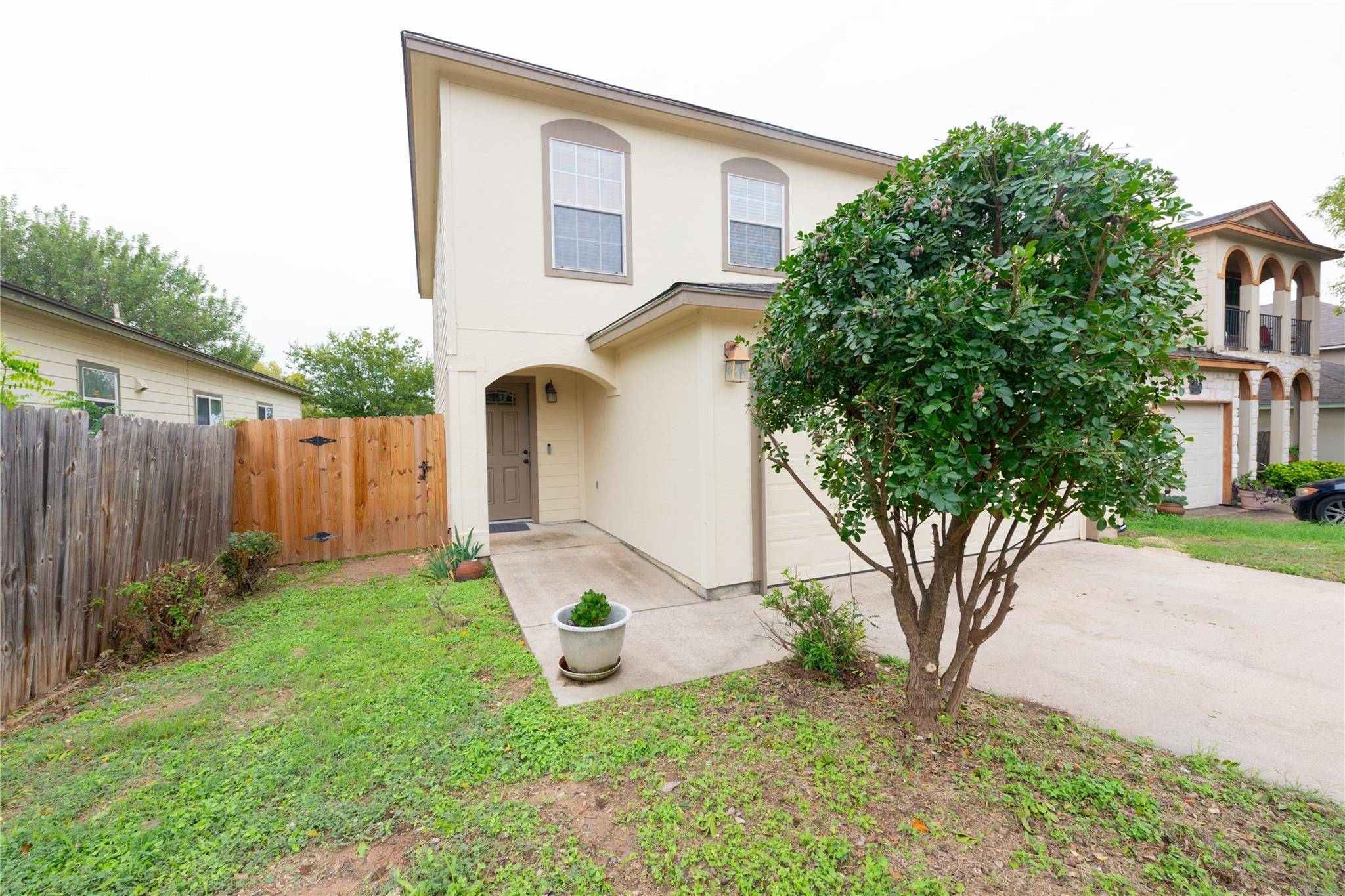 7011 Thannas WAY, Austin, TX 78744