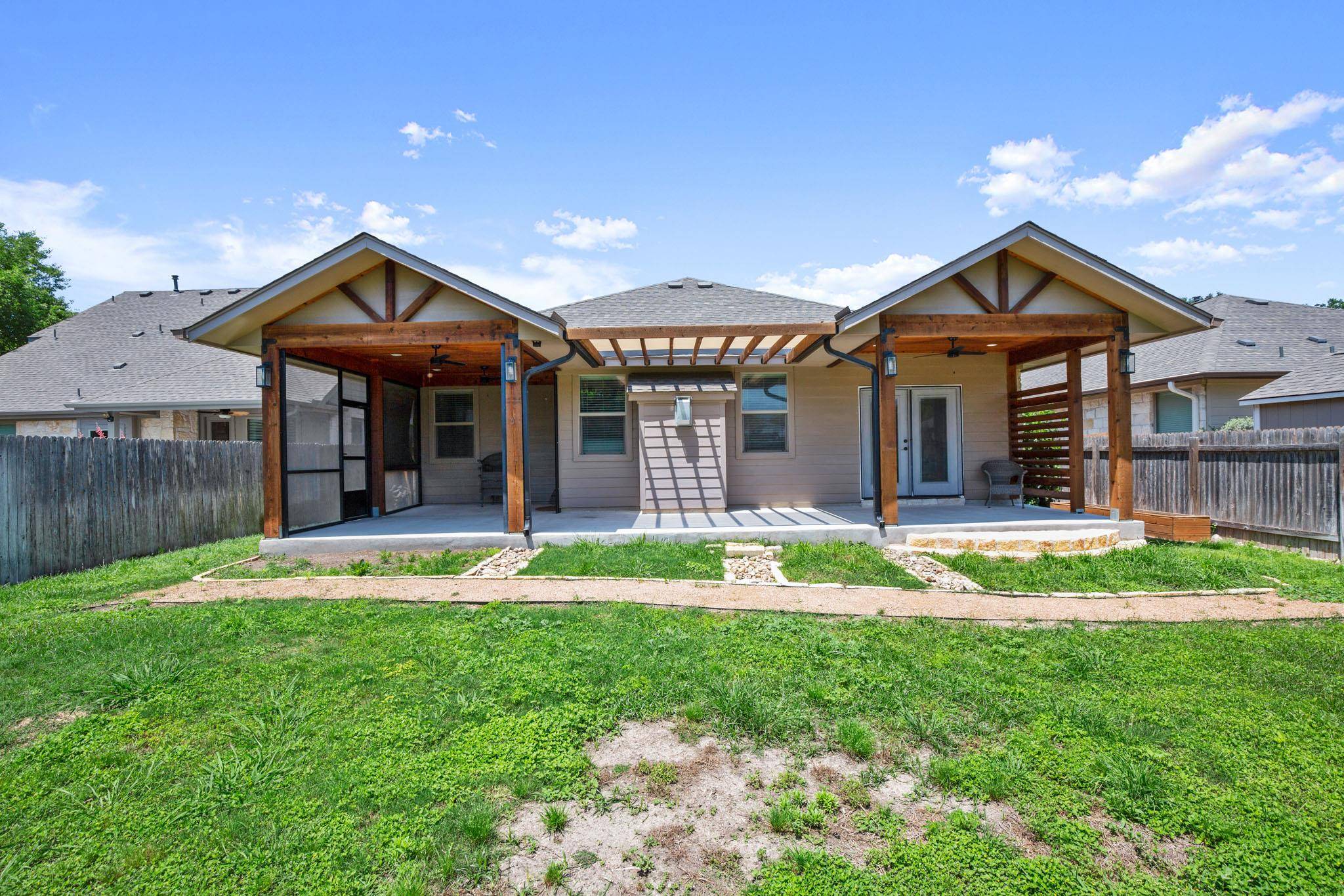 301 Bluff ST, Buda, TX 78610