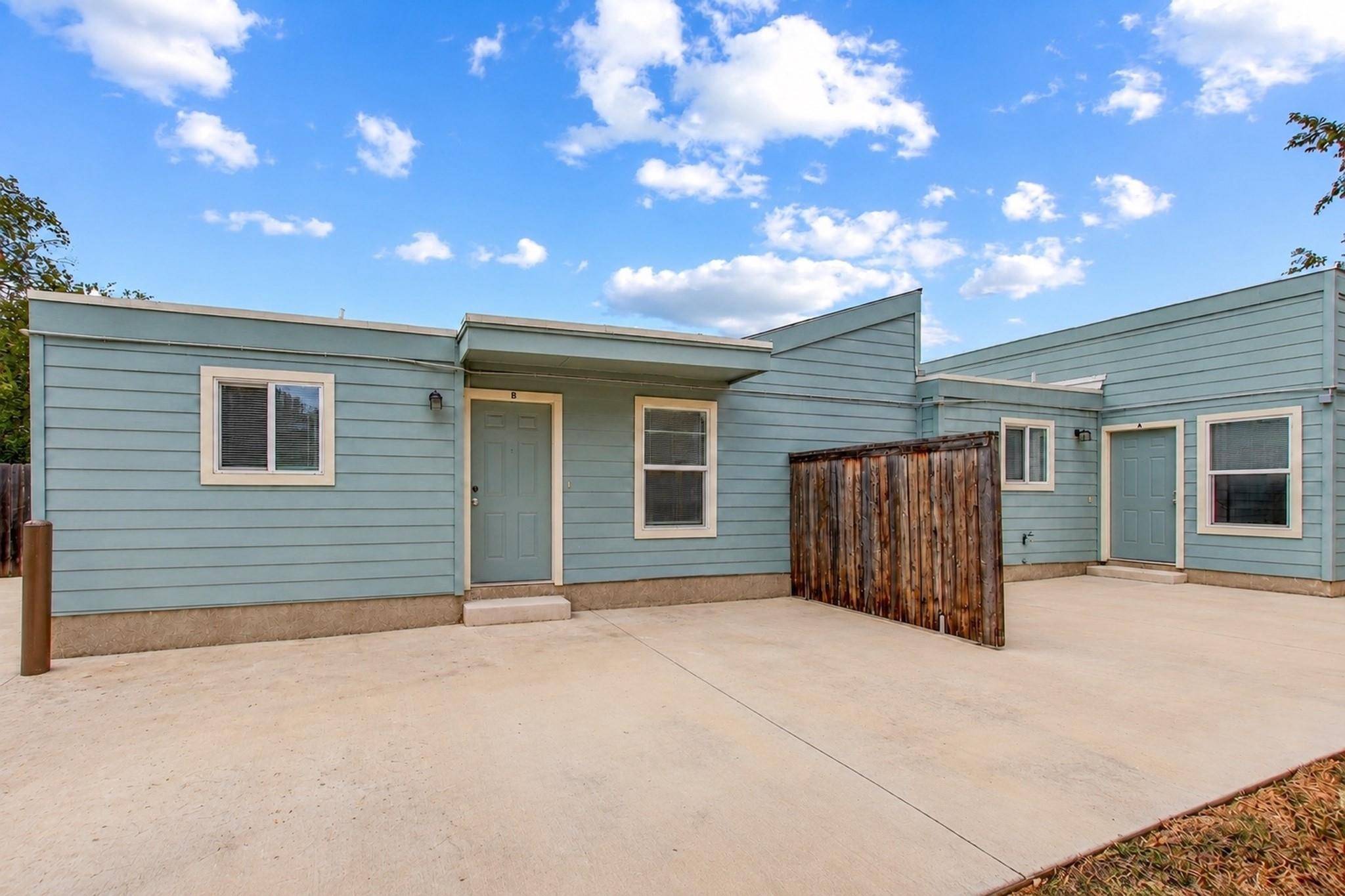 4413 Teri RD, Austin, TX 78744