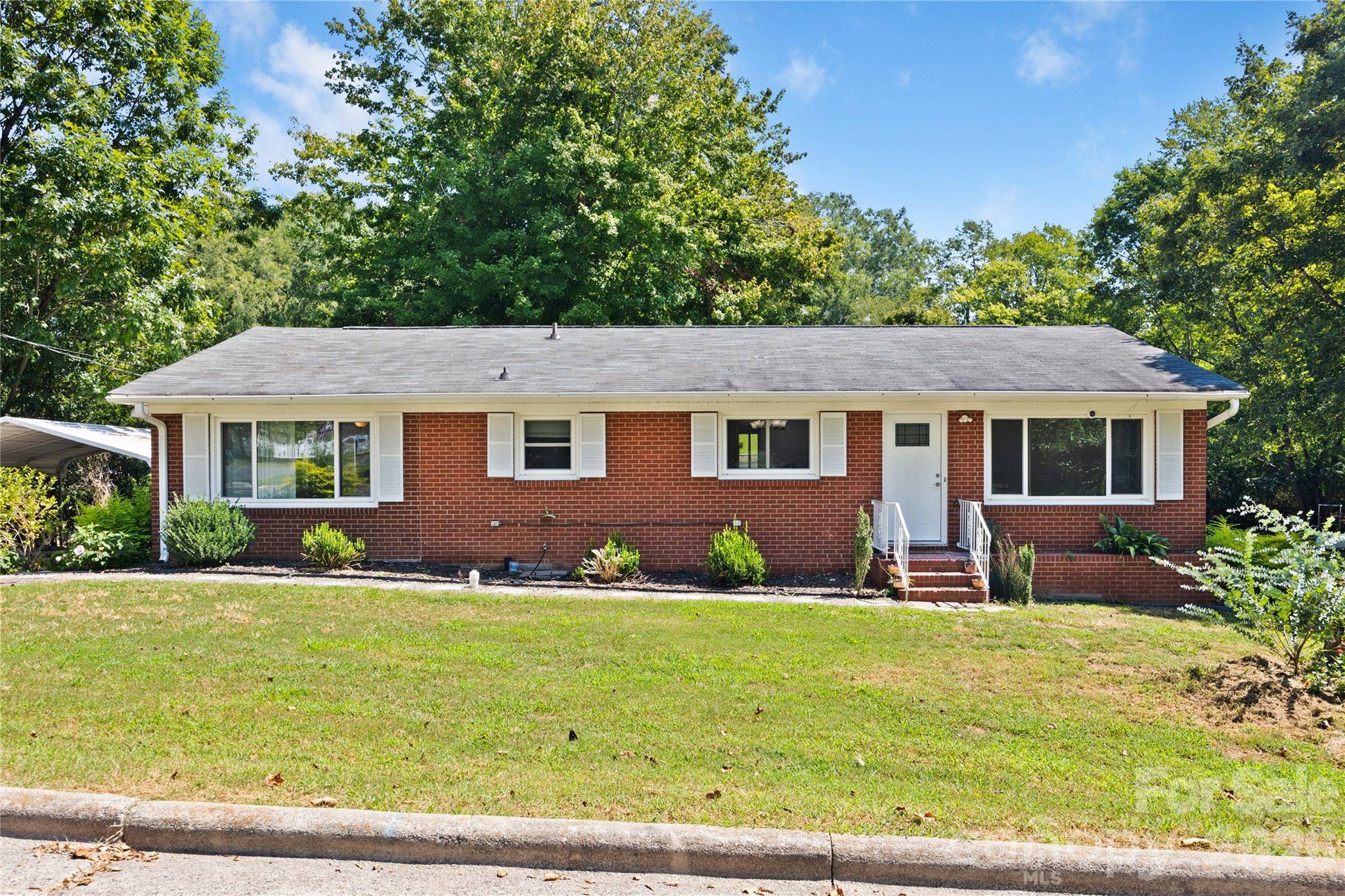 411 Coble AVE, Albemarle, NC 28001