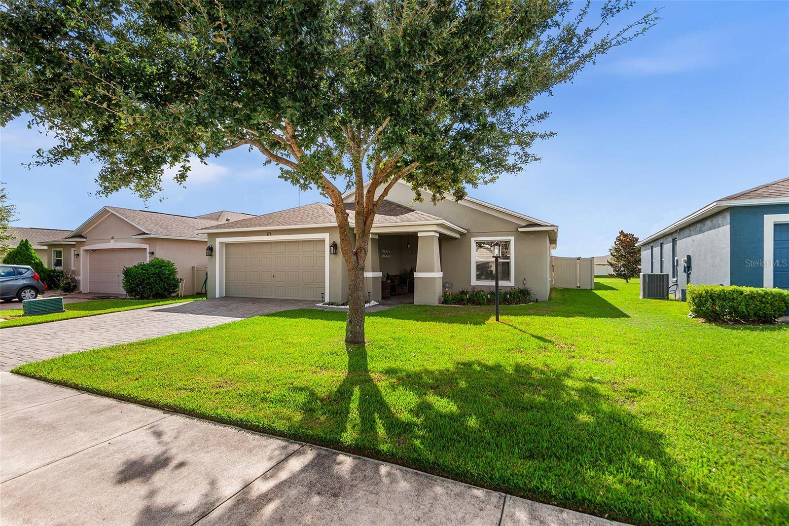 171 LAKE MARIANA PL, Auburndale, FL 33823