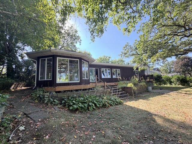 168 Peninsula RD, Medicine Lake, MN 55441
