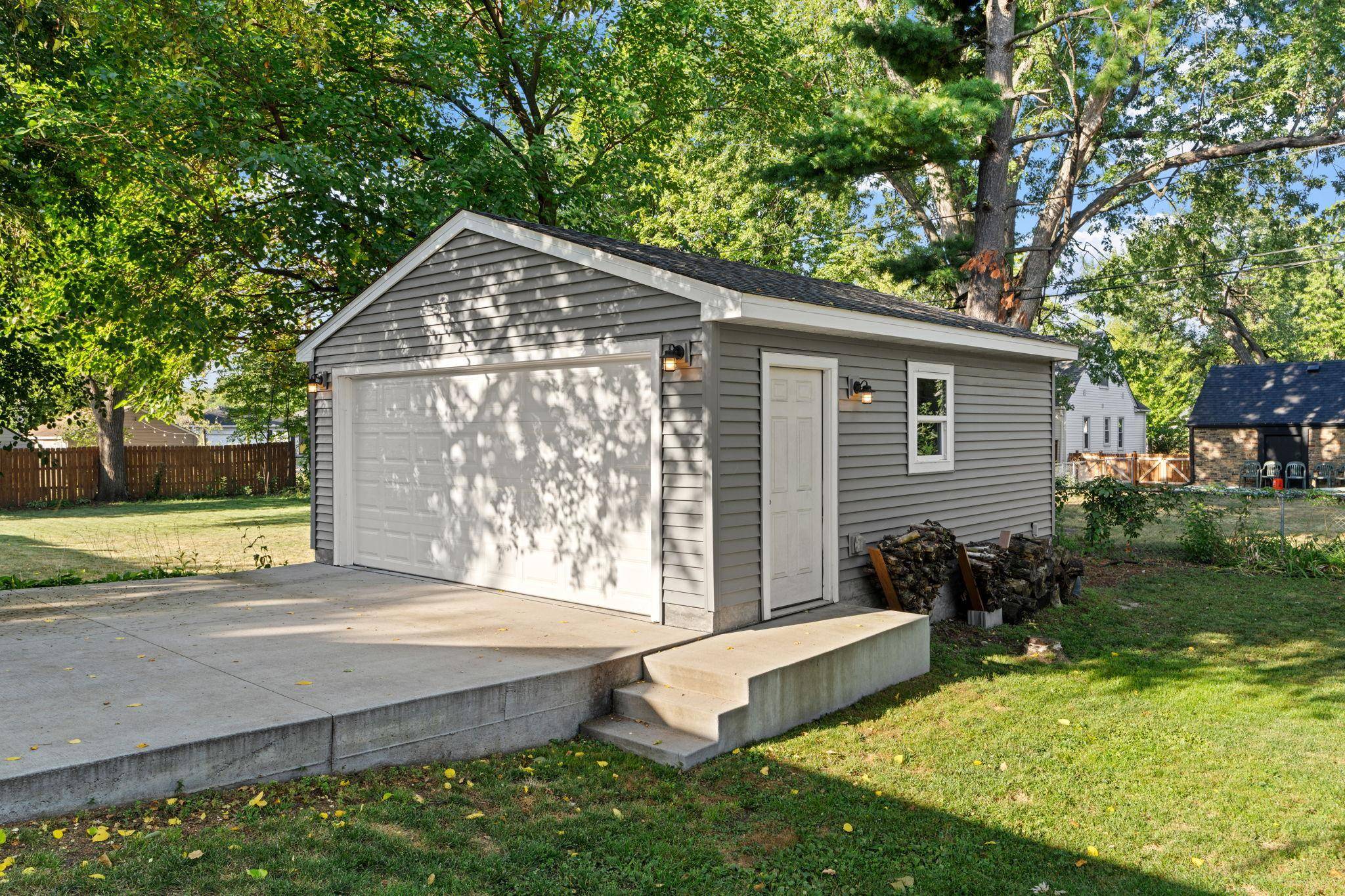 6732 3rd AVE S, Richfield, MN 55423