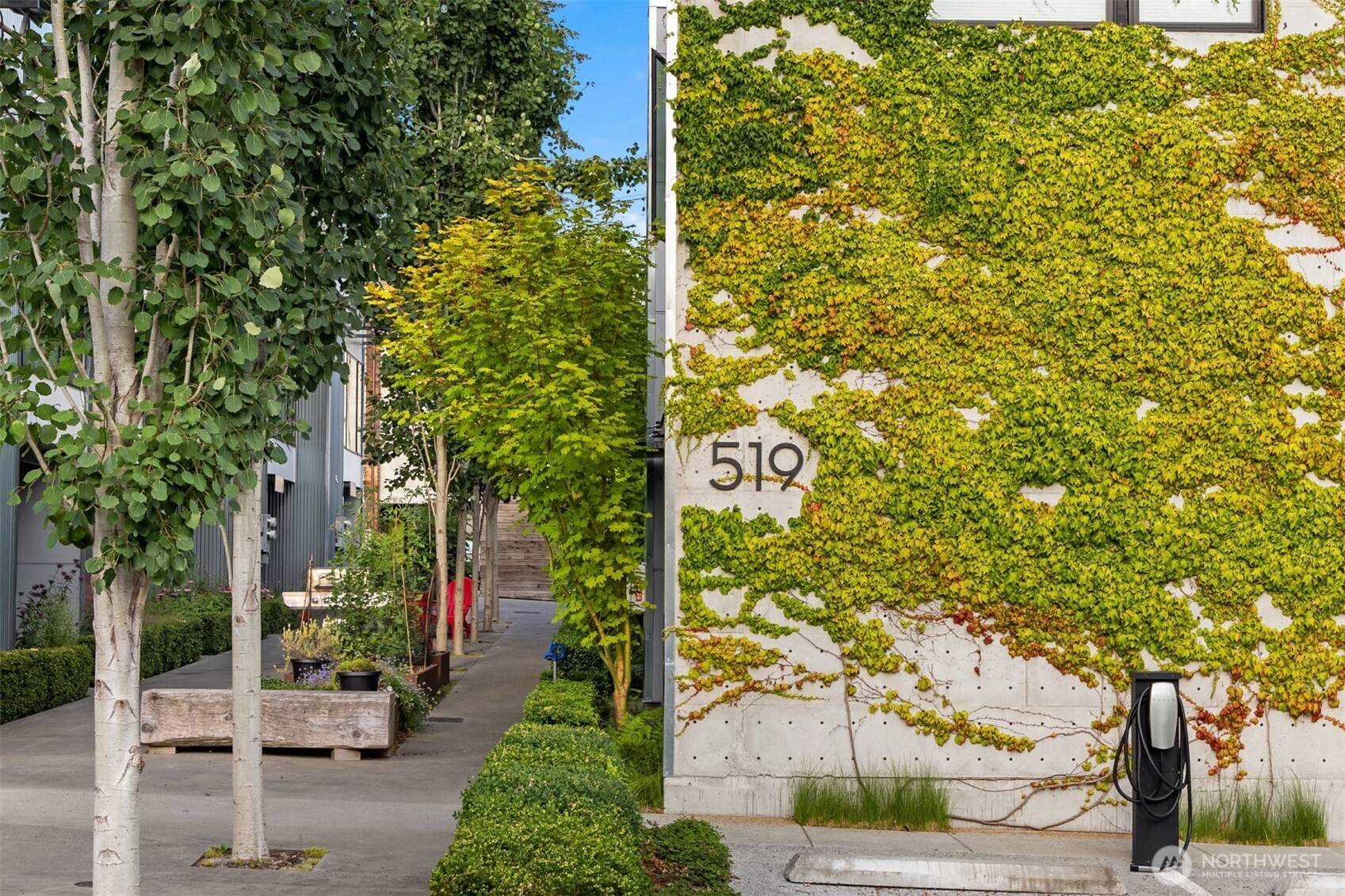 519 Madrona AVE NE #8, Bainbridge Island, WA 98110
