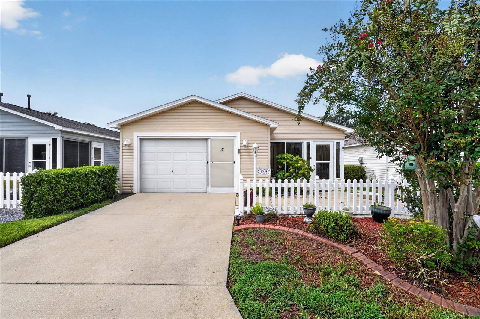 17458 SE 82ND ROSLYN CT, The Villages, FL 32162