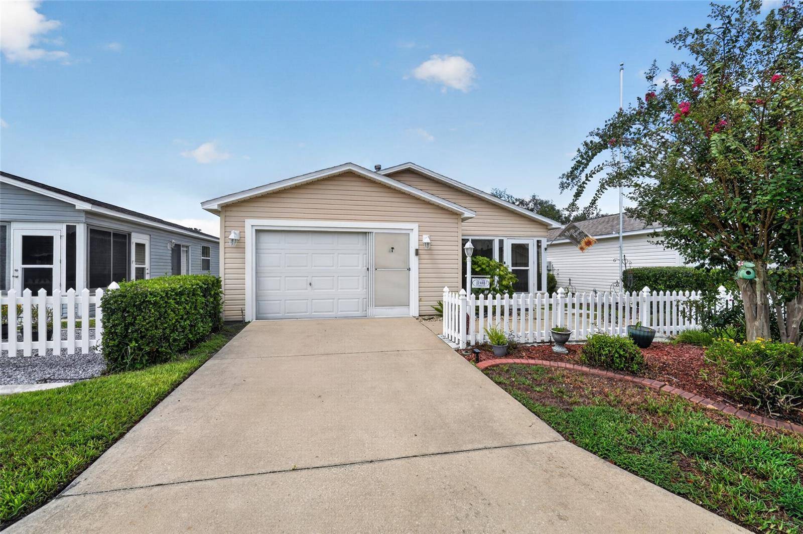 17458 SE 82ND ROSLYN CT, The Villages, FL 32162