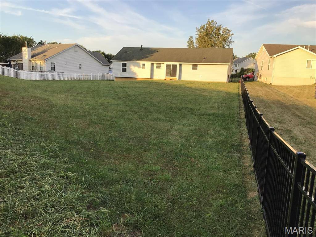 21 Great Owls Way WAY, Winfield, MO 63389