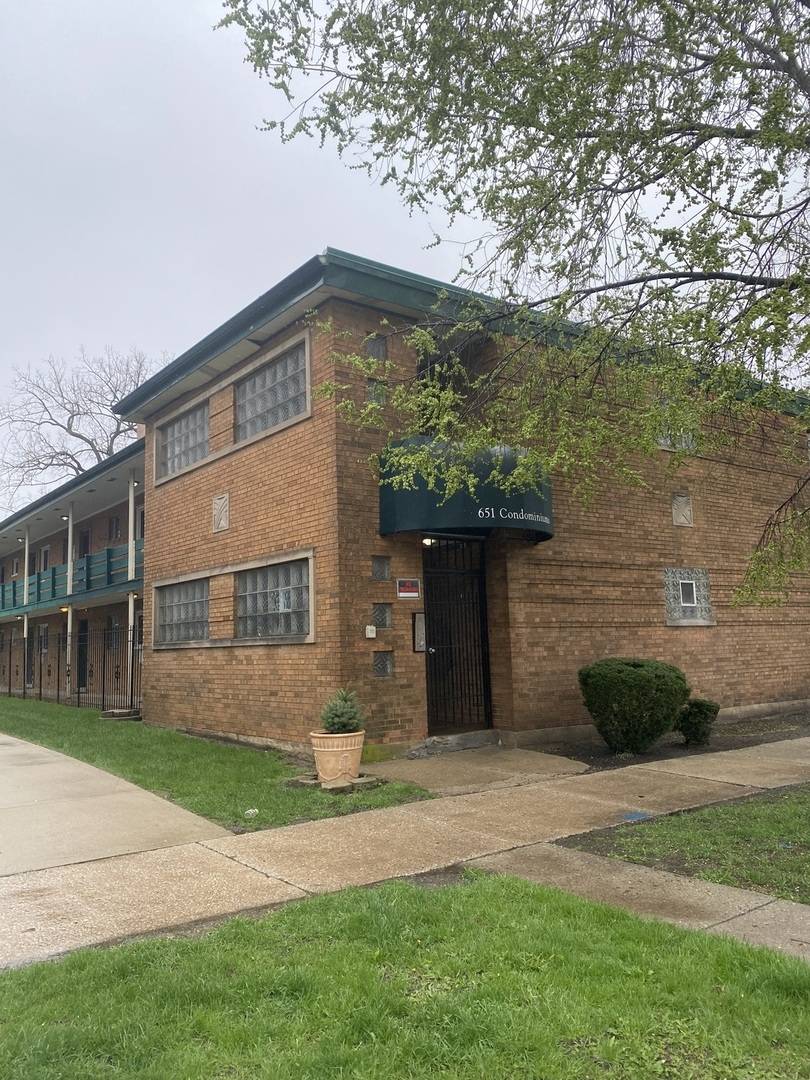 651 South BLVD #5, Oak Park, IL 60302