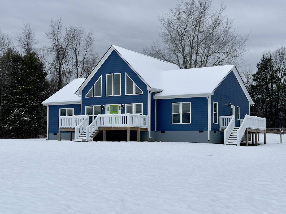 309 Honeybee Trl, Auburntown, TN 37016