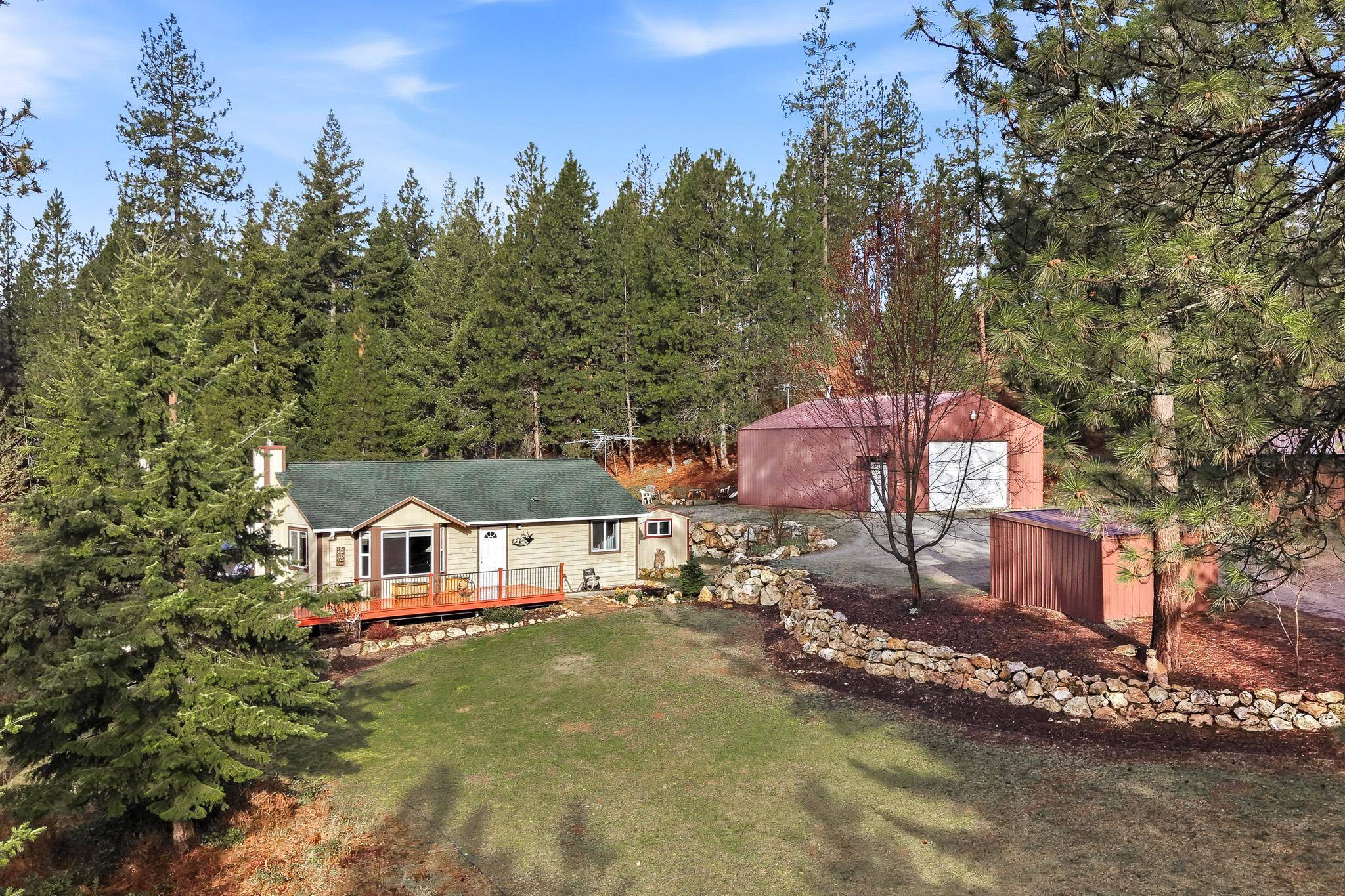 702 McCammon Dr, Elk, WA 99009