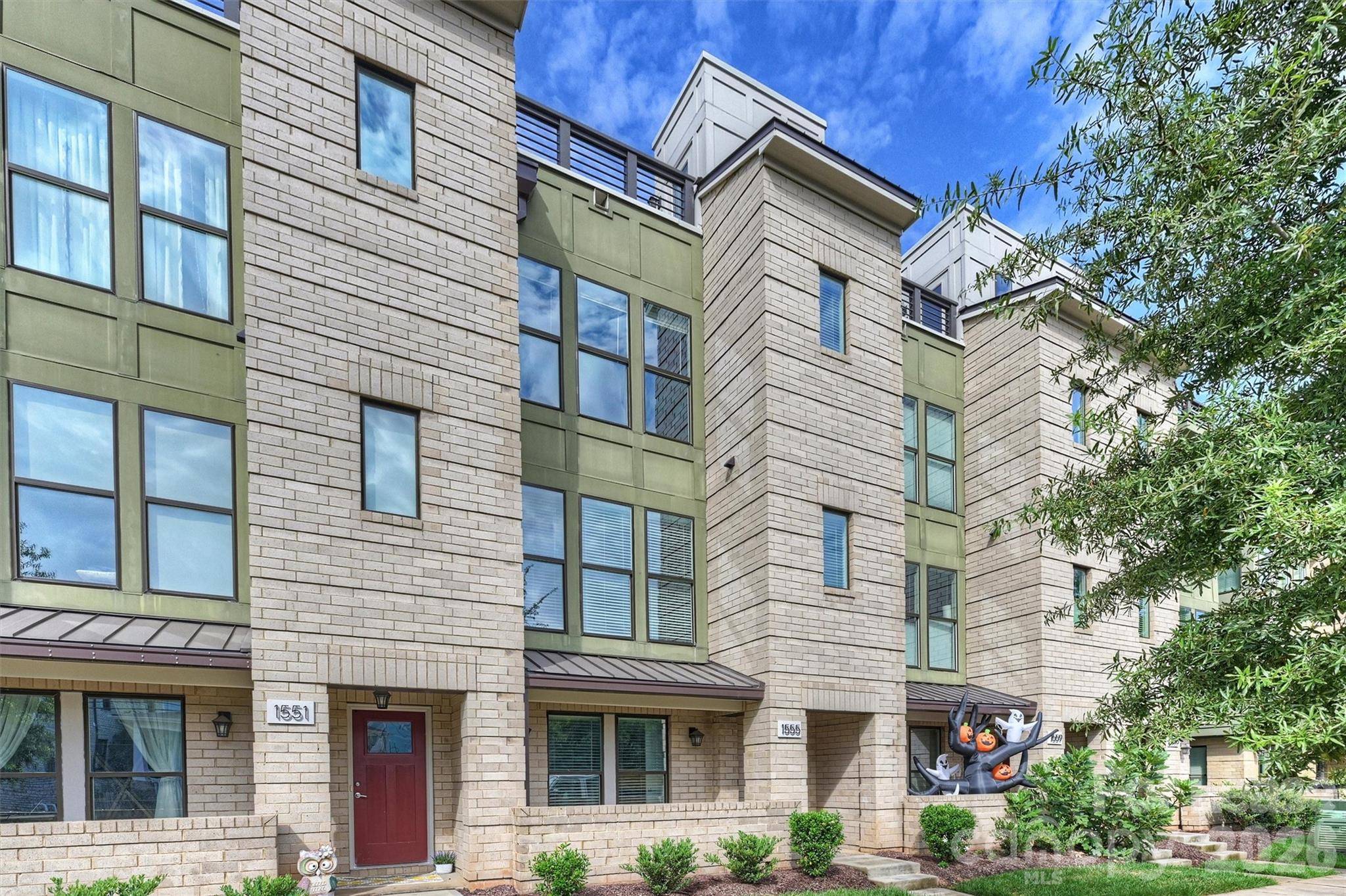 1555 Duckworth AVE, Charlotte, NC 28208