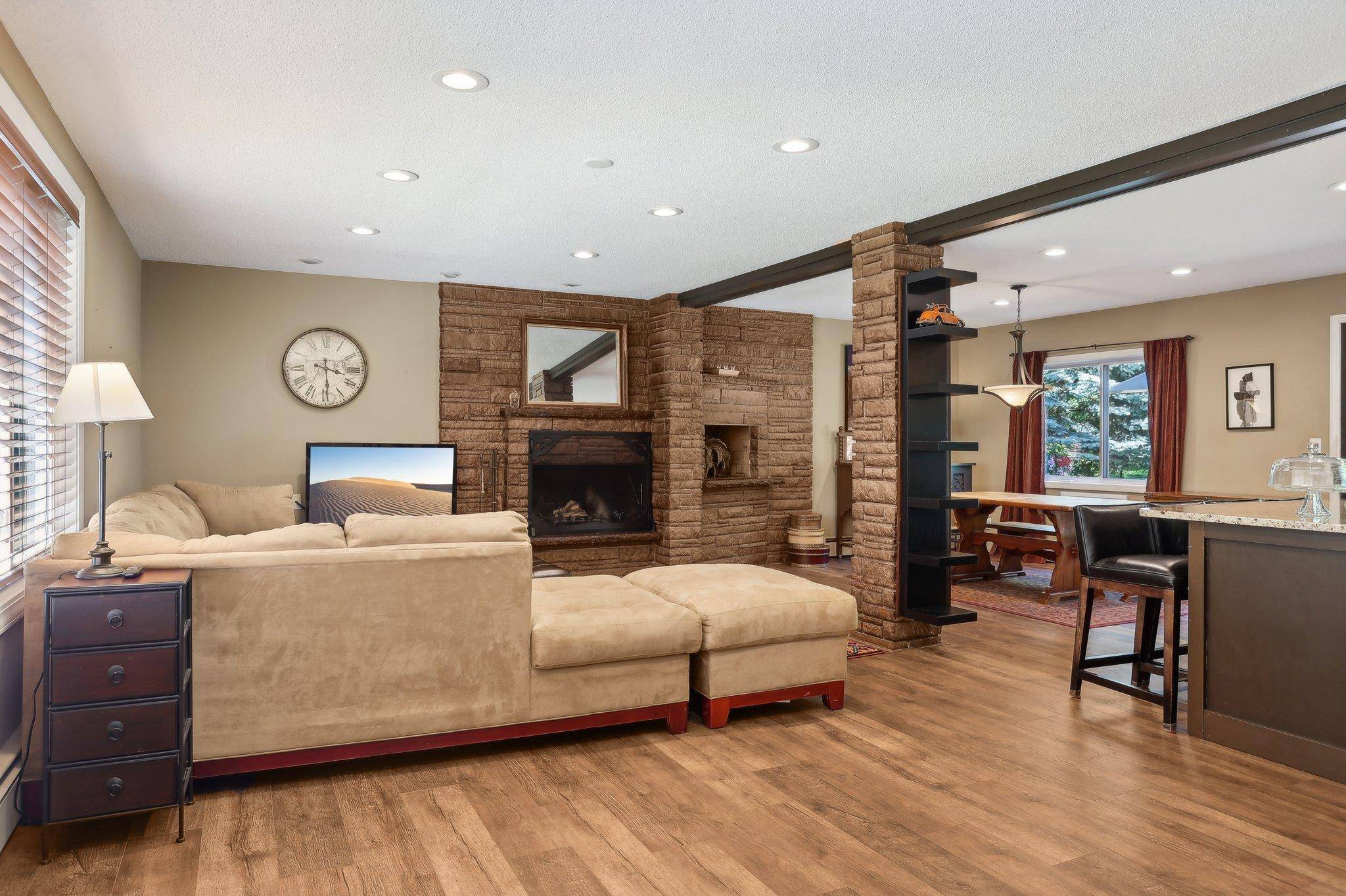 6421 Oriole AVE, Chanhassen, MN 55331