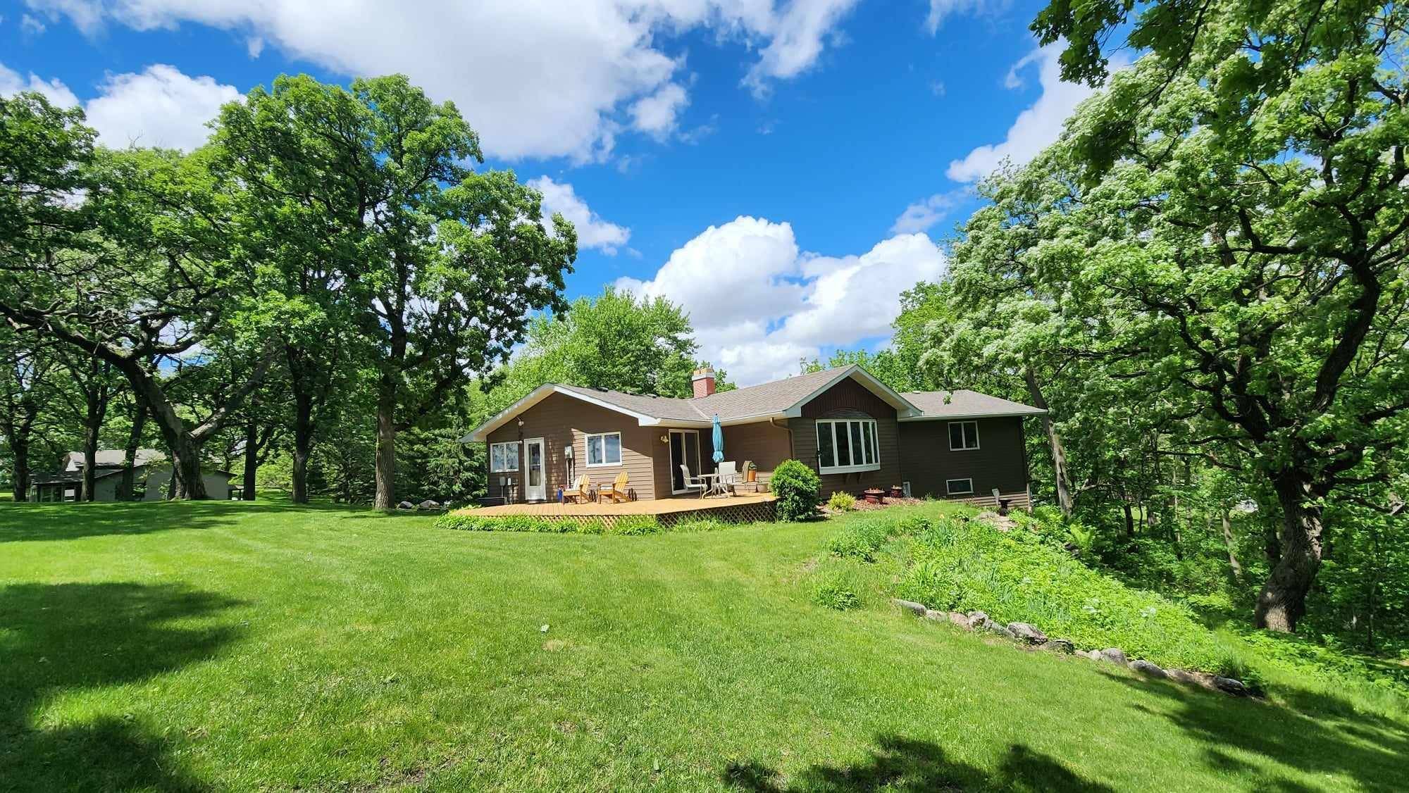 21795 Douglas AVE, Albert Lea, MN 56007