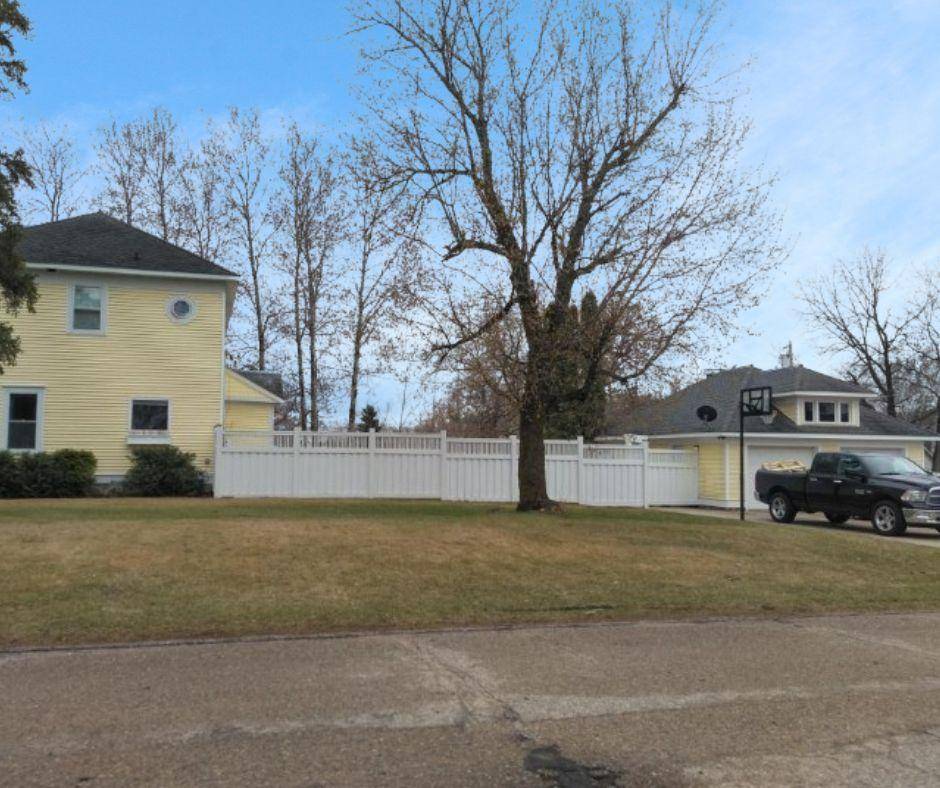 121 Bagley AVE NW, Bagley, MN 56621