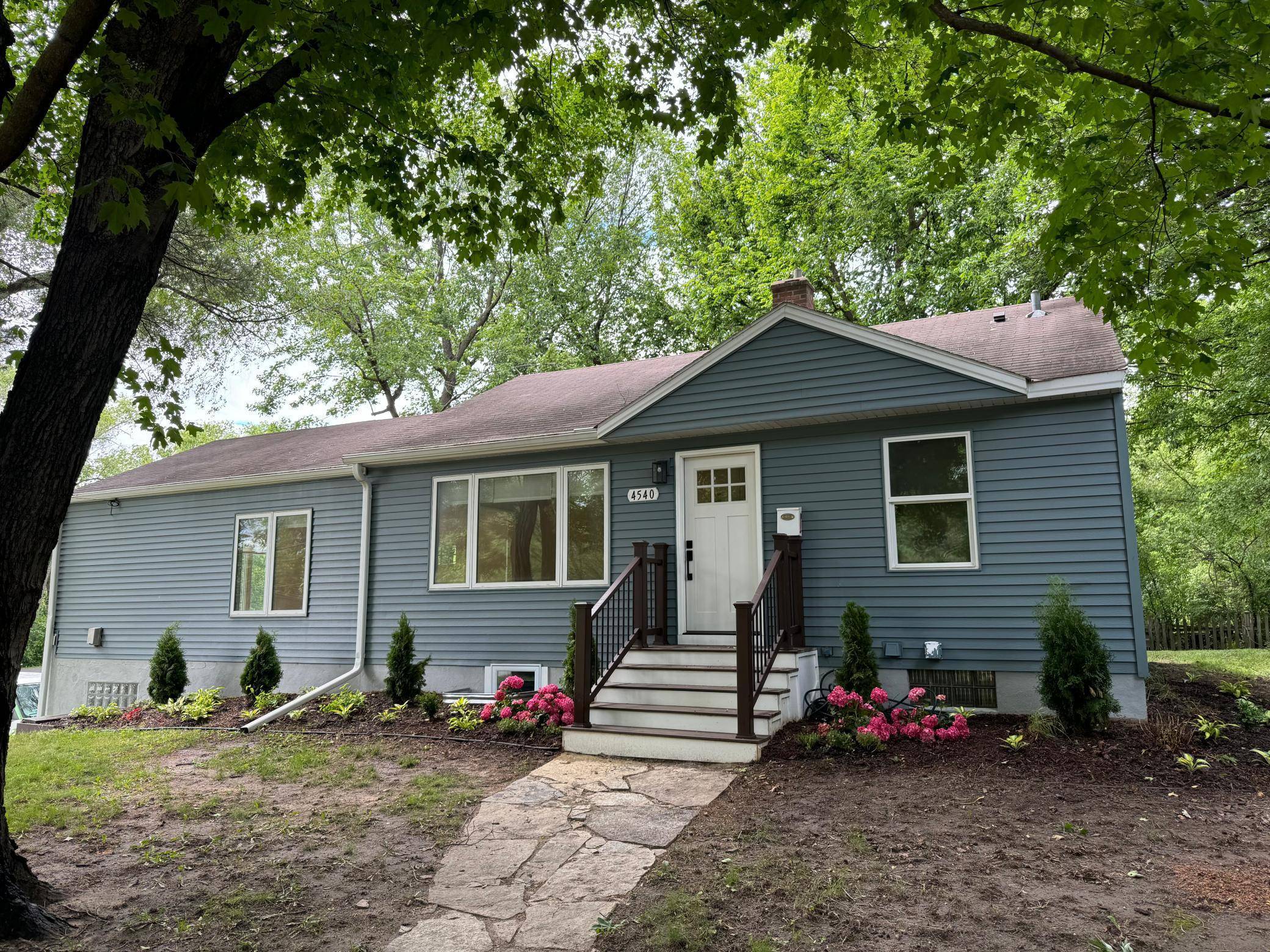4540 Fairview AVE, Minnetonka, MN 55343