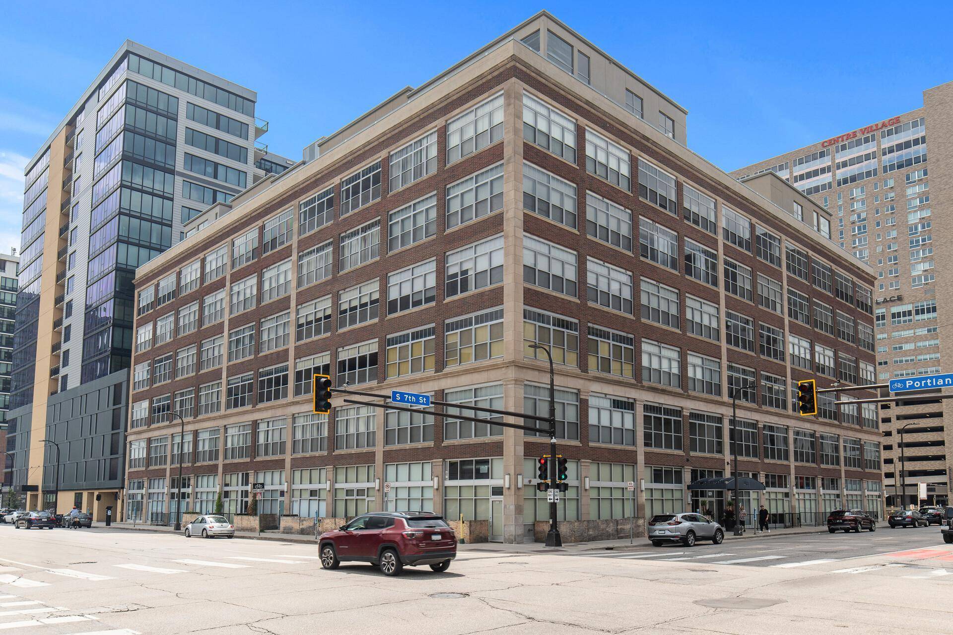 521 S 7th ST #102, Minneapolis, MN 55415