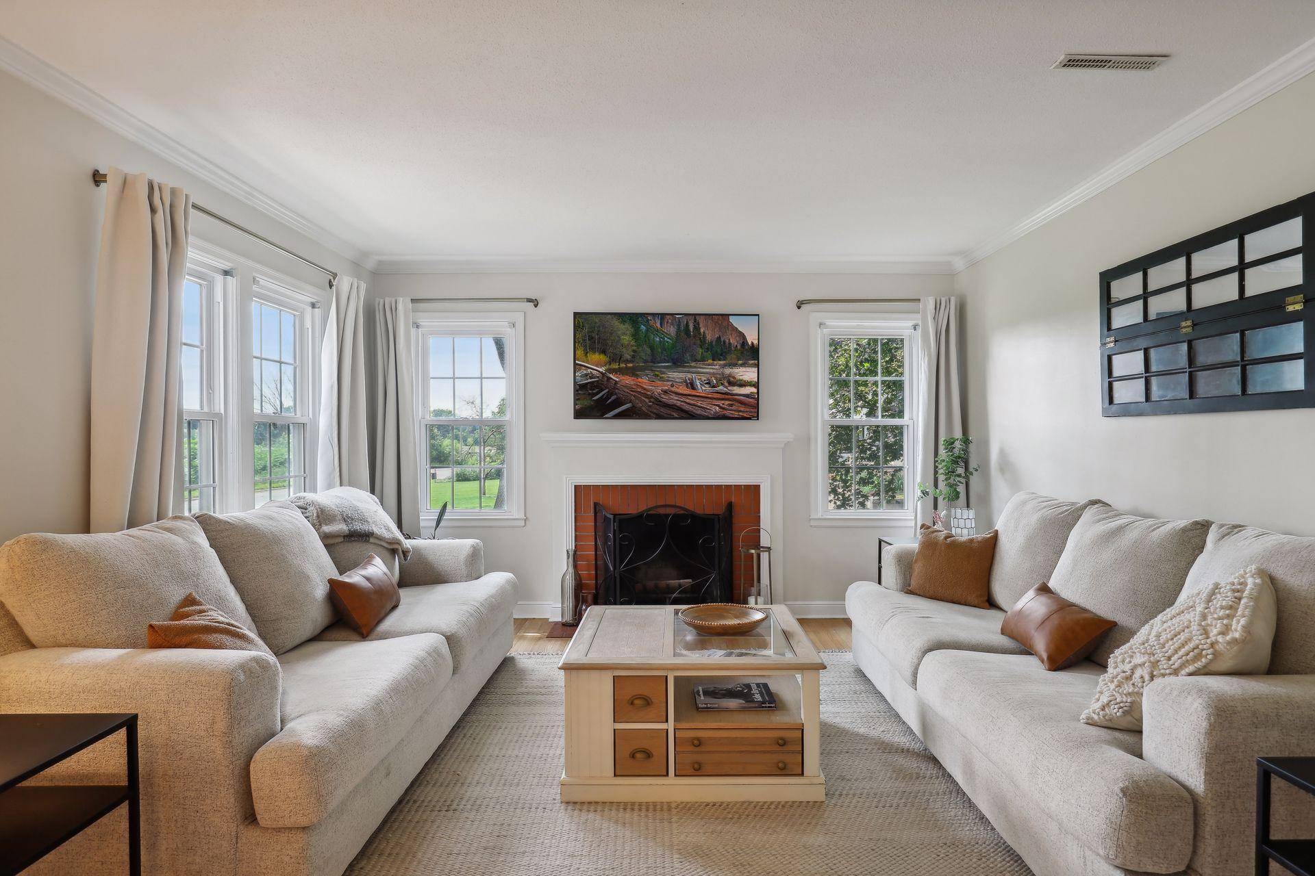 6224 Meadowbrook BLVD, Saint Louis Park, MN 55416