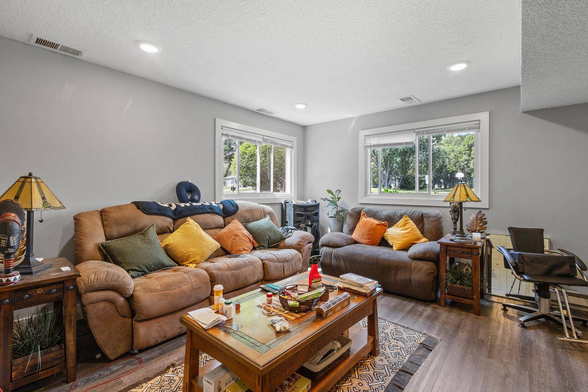 12916 Pilgrim LN N, Champlin, MN 55316