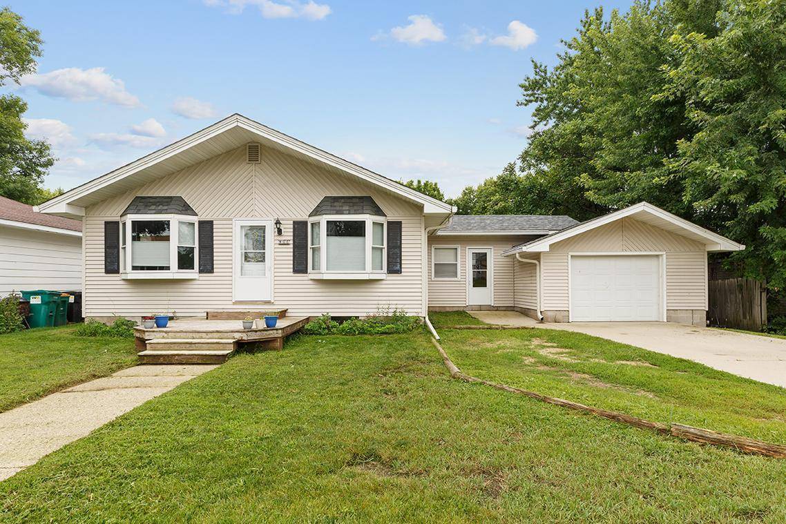 406 E Adams ST, Arlington, MN 55307