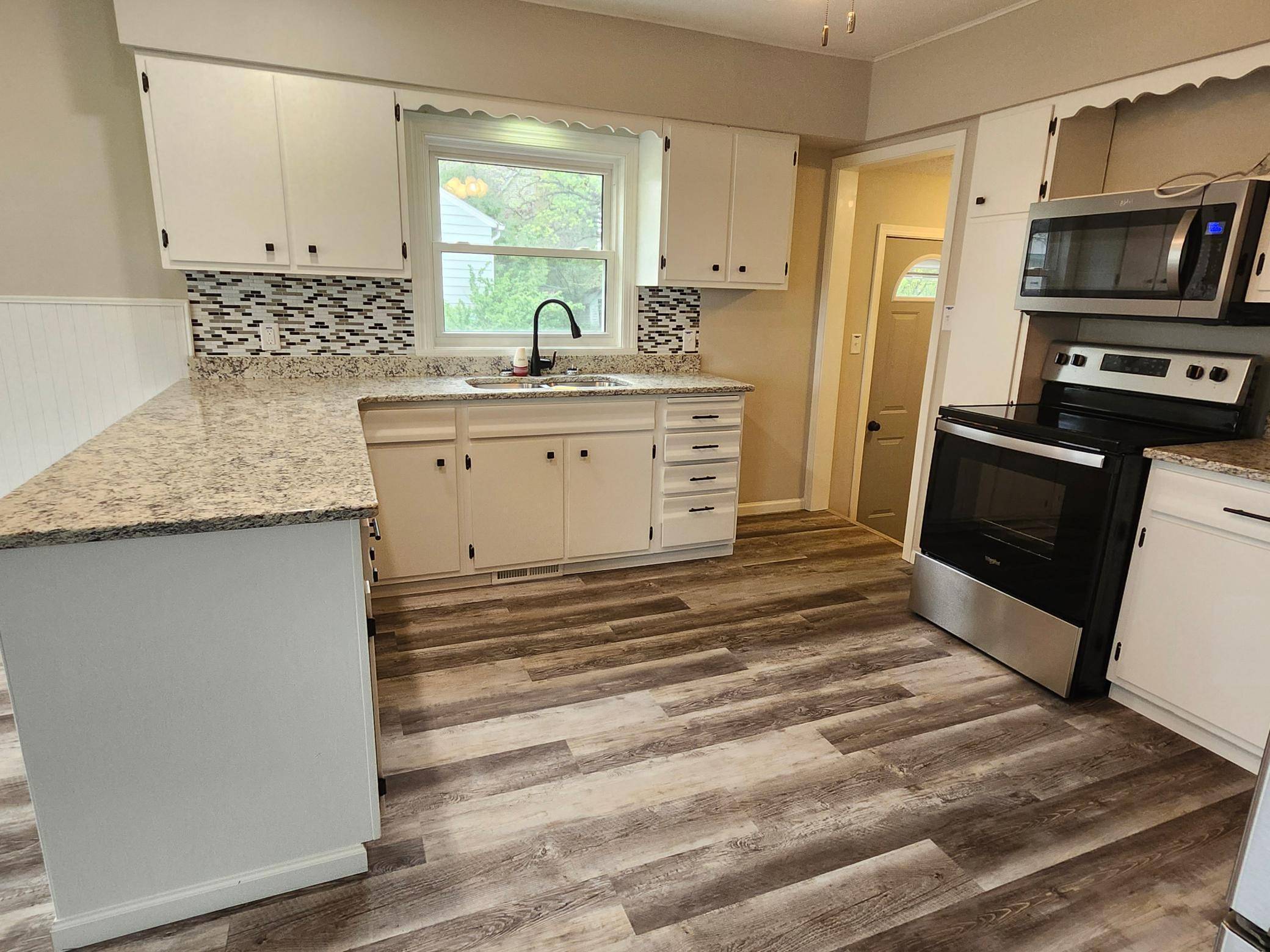 105 Atlantic AVE E, Badger, MN 56714