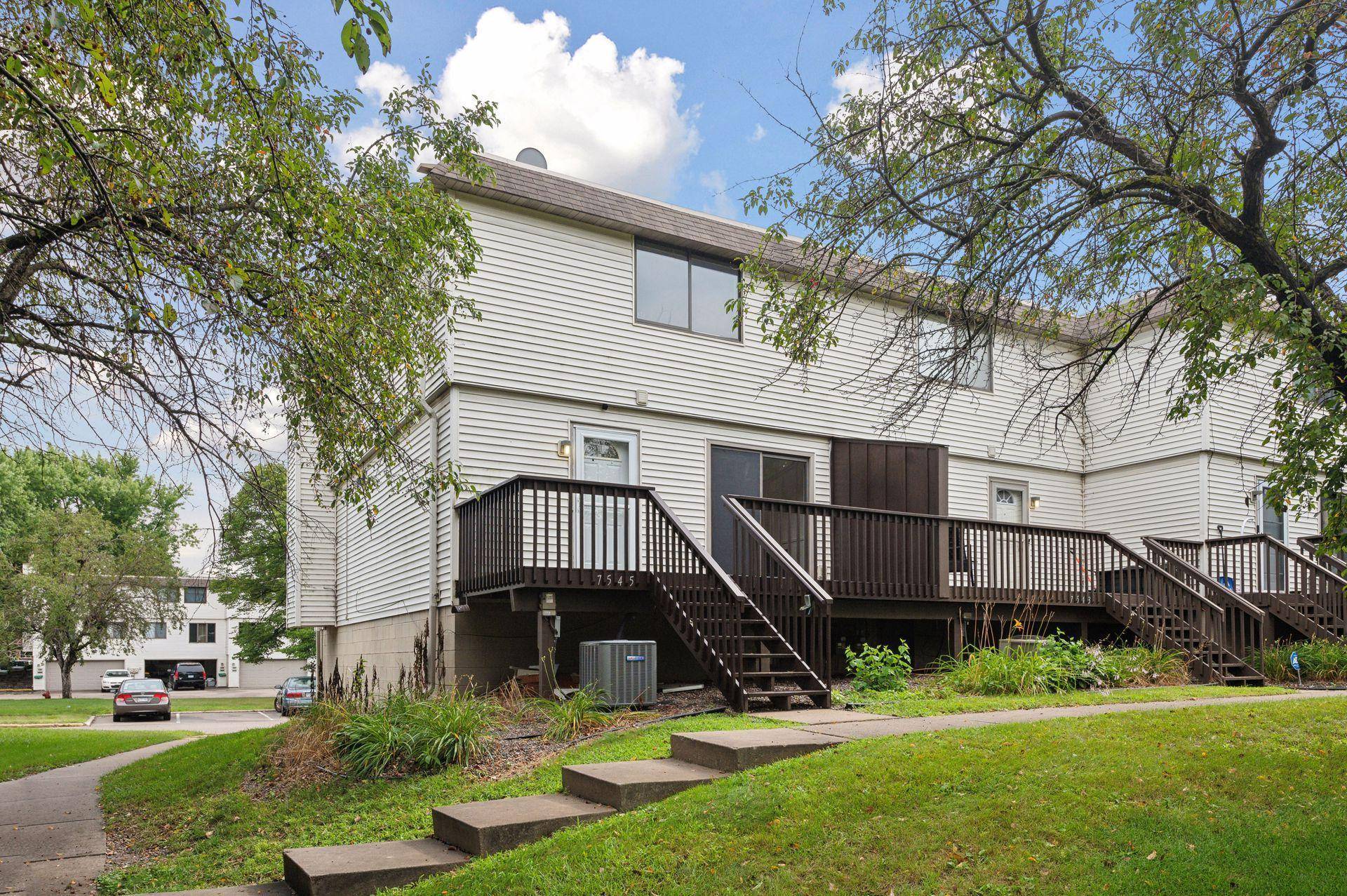 7545 62nd CT N, Brooklyn Park, MN 55428