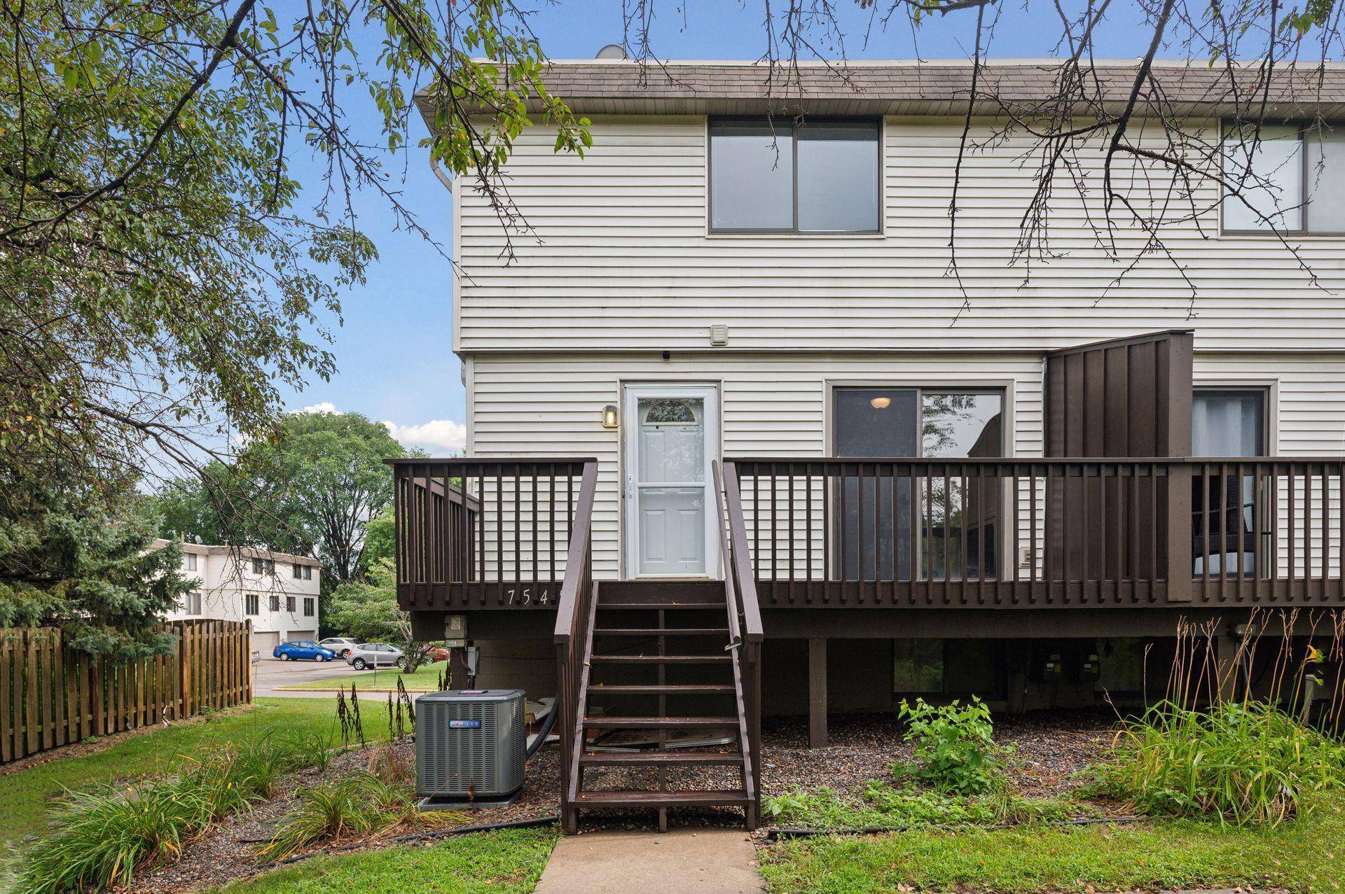 7545 62nd CT N, Brooklyn Park, MN 55428