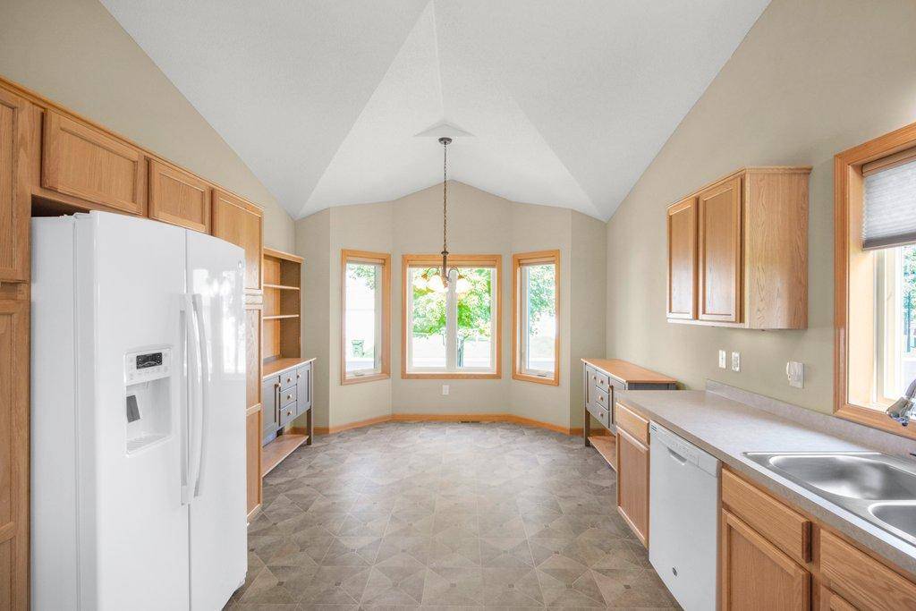 2826 126th AVE NW, Coon Rapids, MN 55448