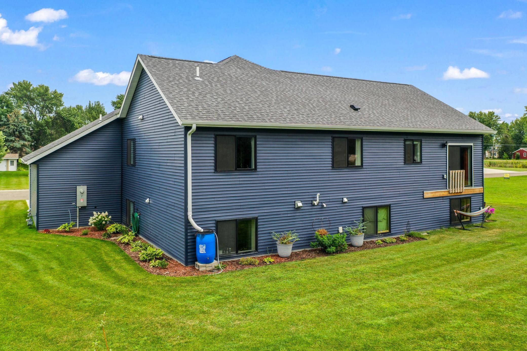 201 6th ST NW, Blooming Prairie, MN 55917