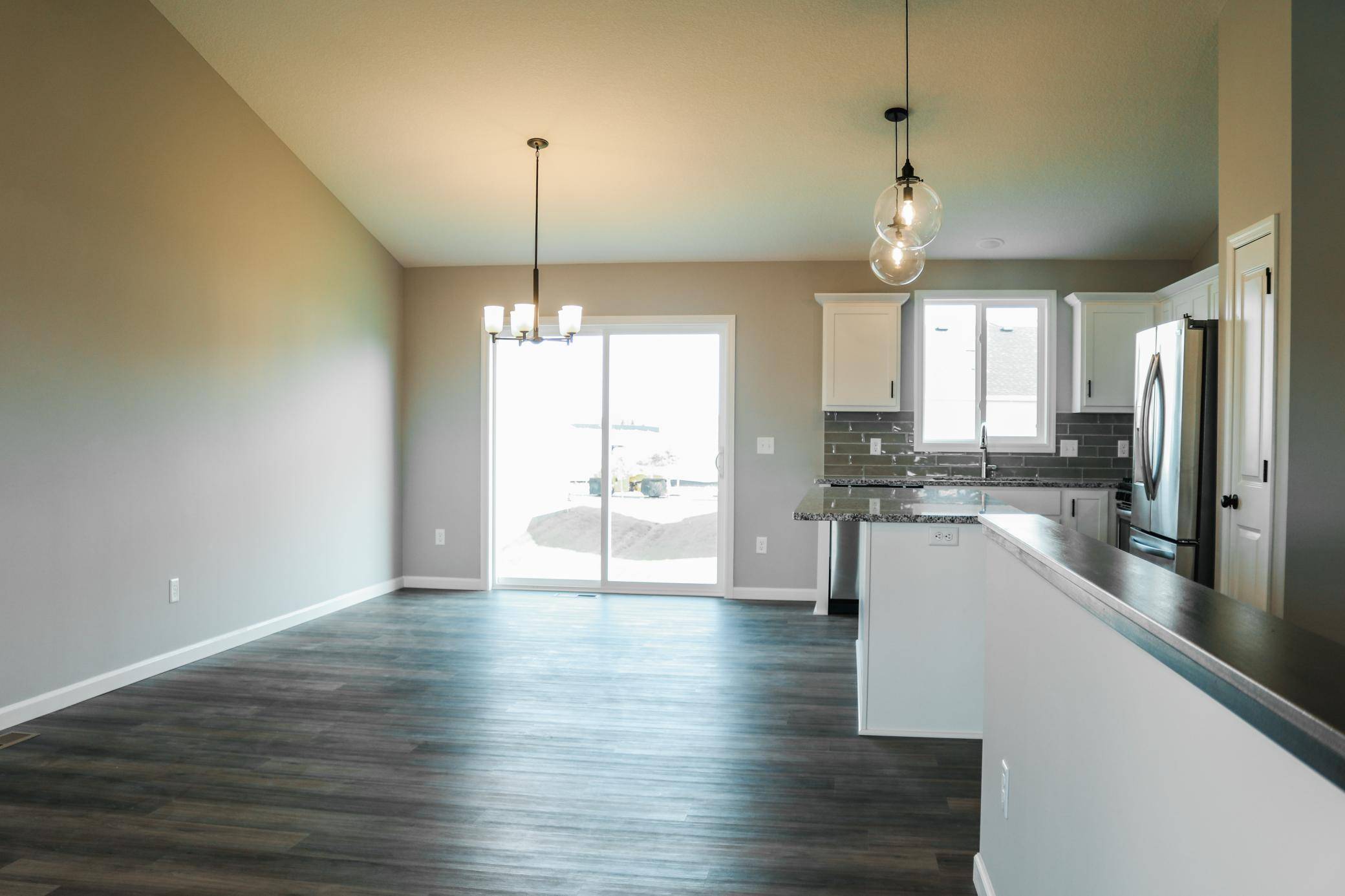 2432 Greenbriar LN, Buffalo, MN 55313