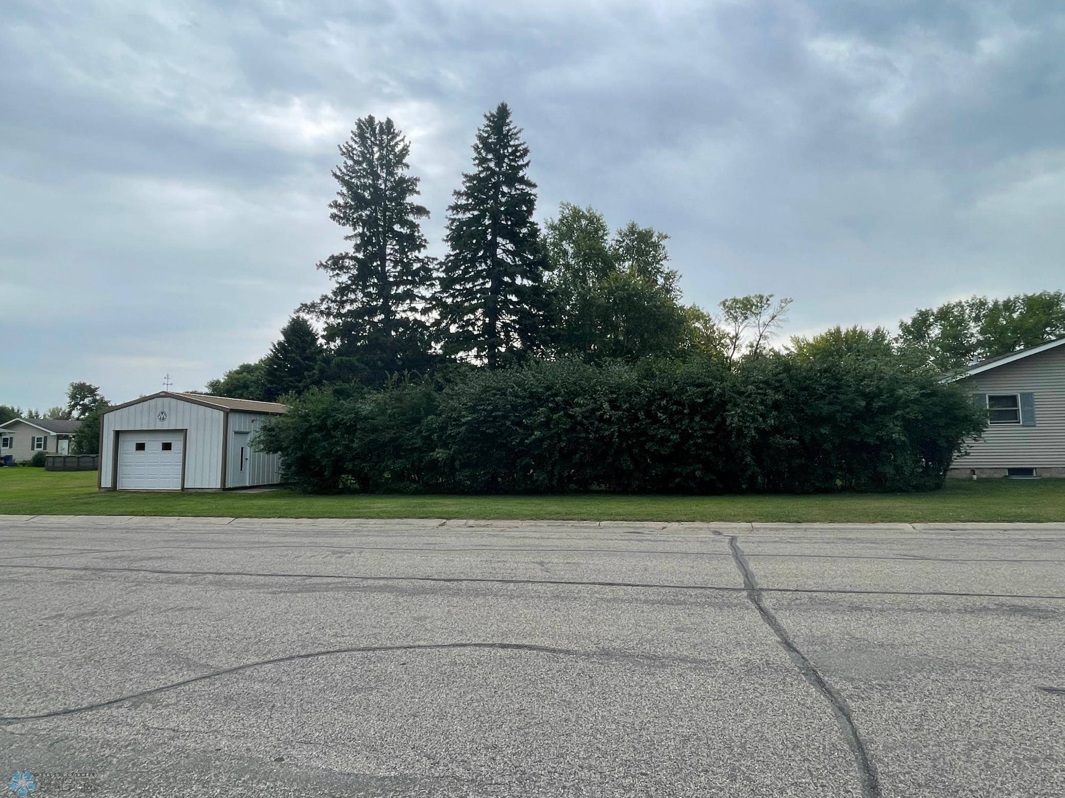 408 5th ST W, Ada, MN 56510