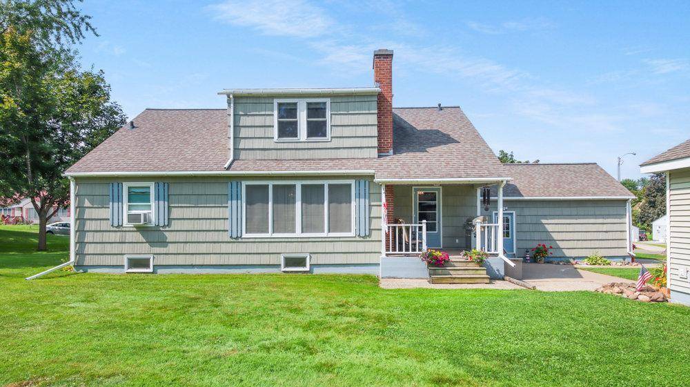 420 S 6th ST, Barron, WI 54812