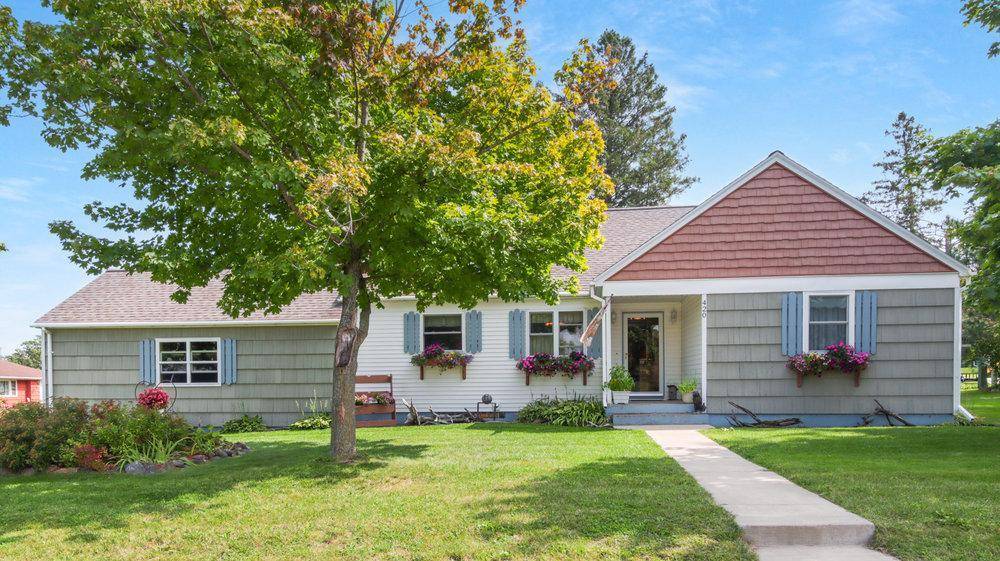 420 S 6th ST, Barron, WI 54812