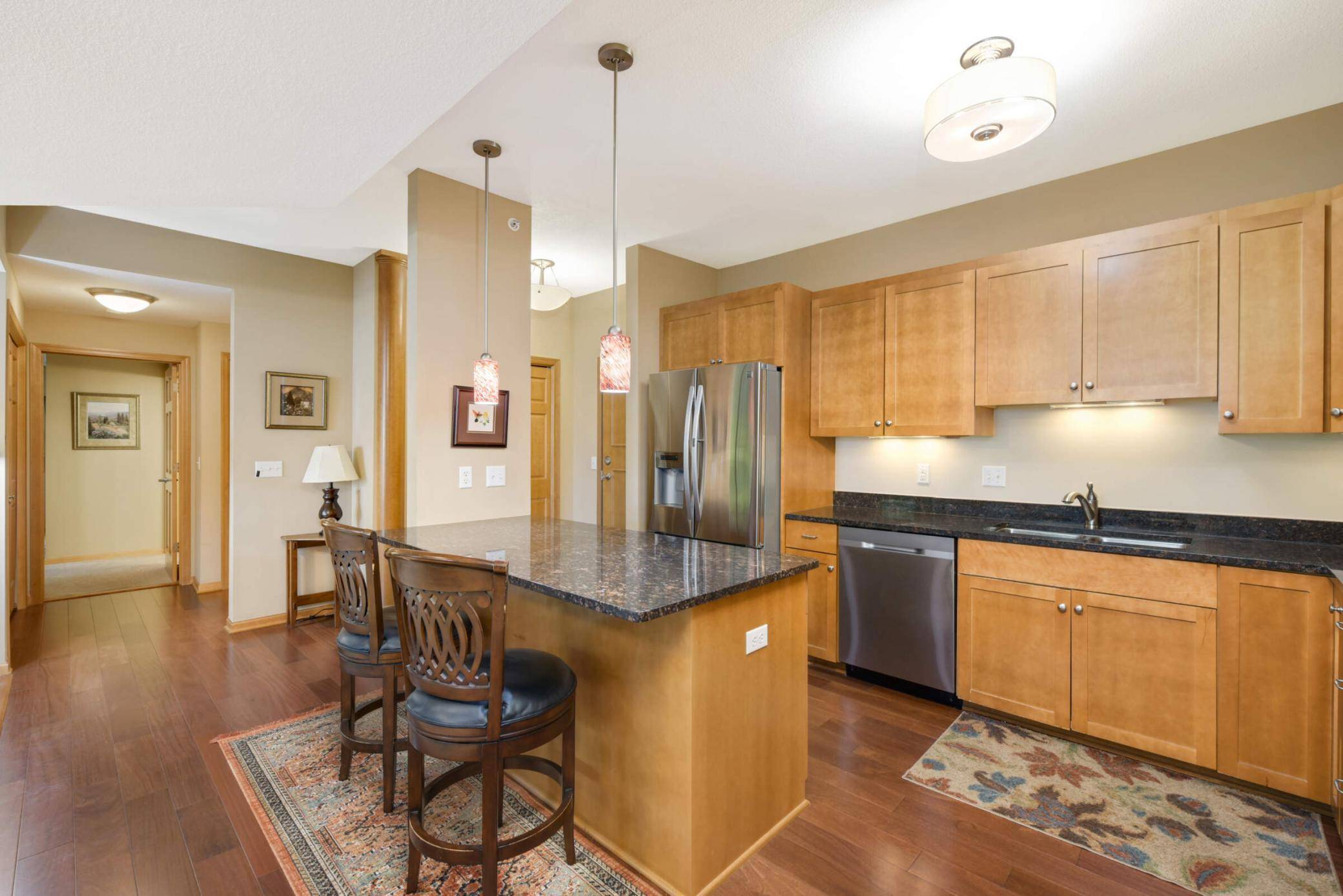 500 Greenhaven DR #313, Burnsville, MN 55306