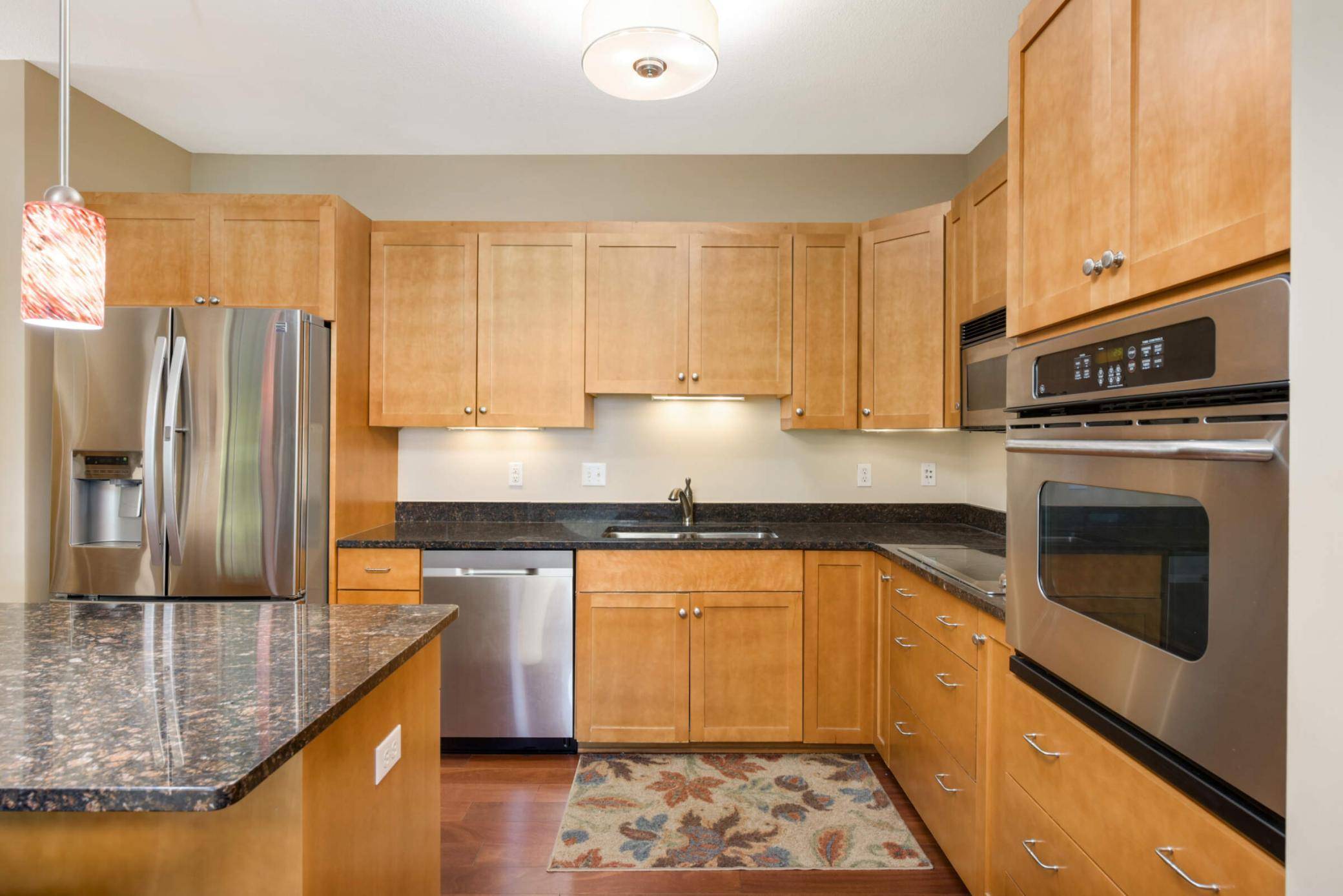 500 Greenhaven DR #313, Burnsville, MN 55306