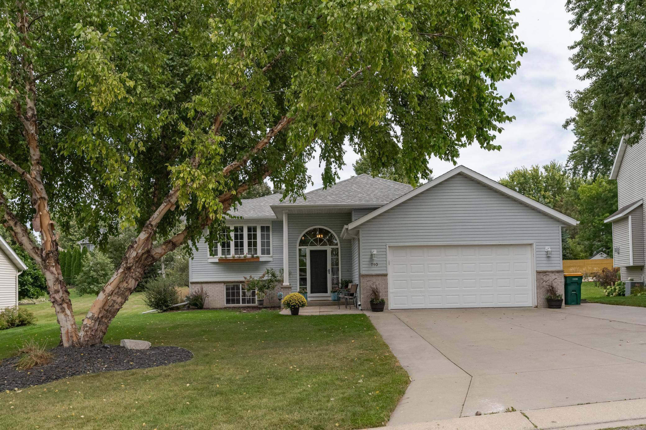 710 5th AVE NW, Byron, MN 55920