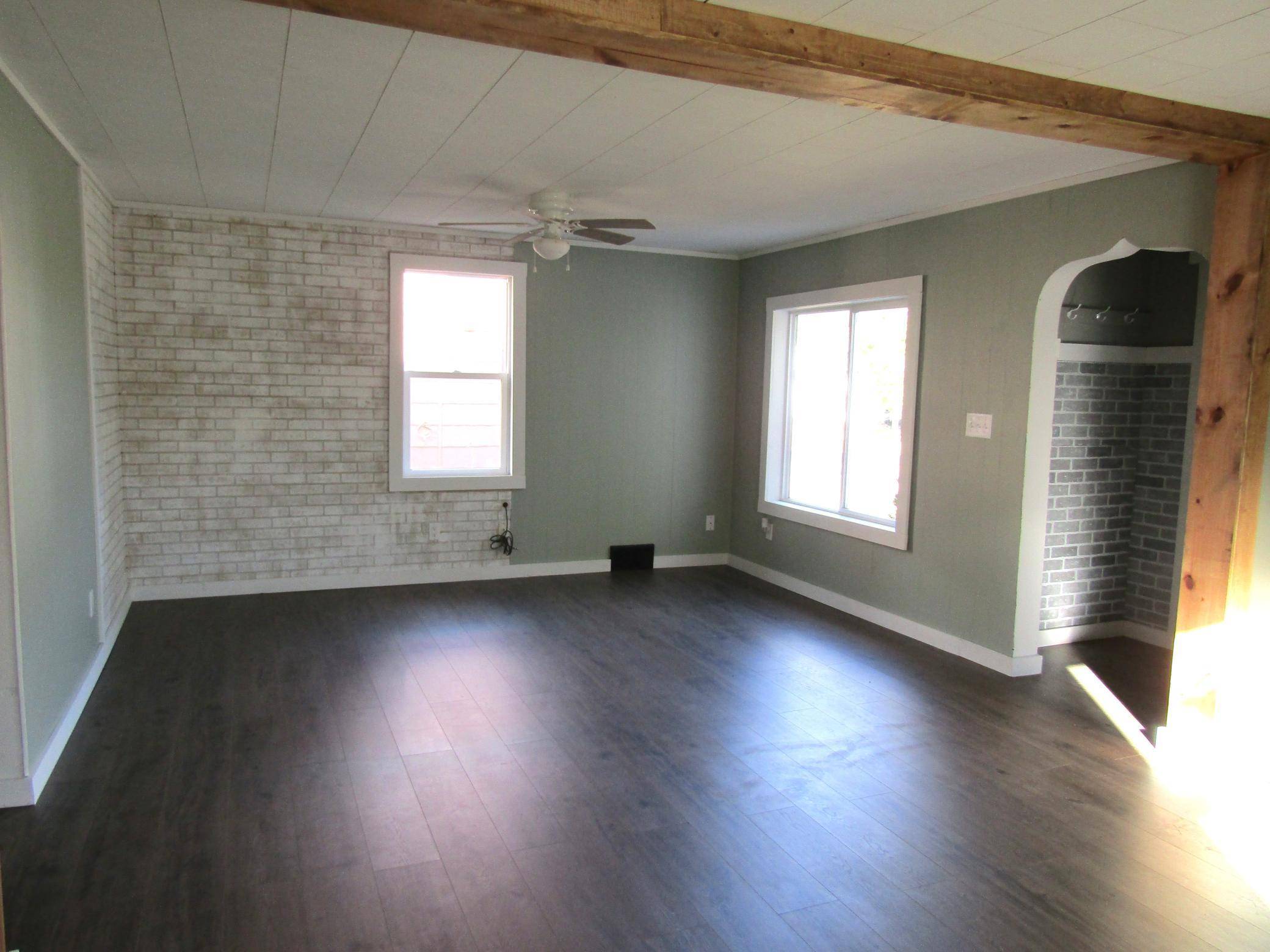 228 E Sorenson AVE, Appleton, MN 56208