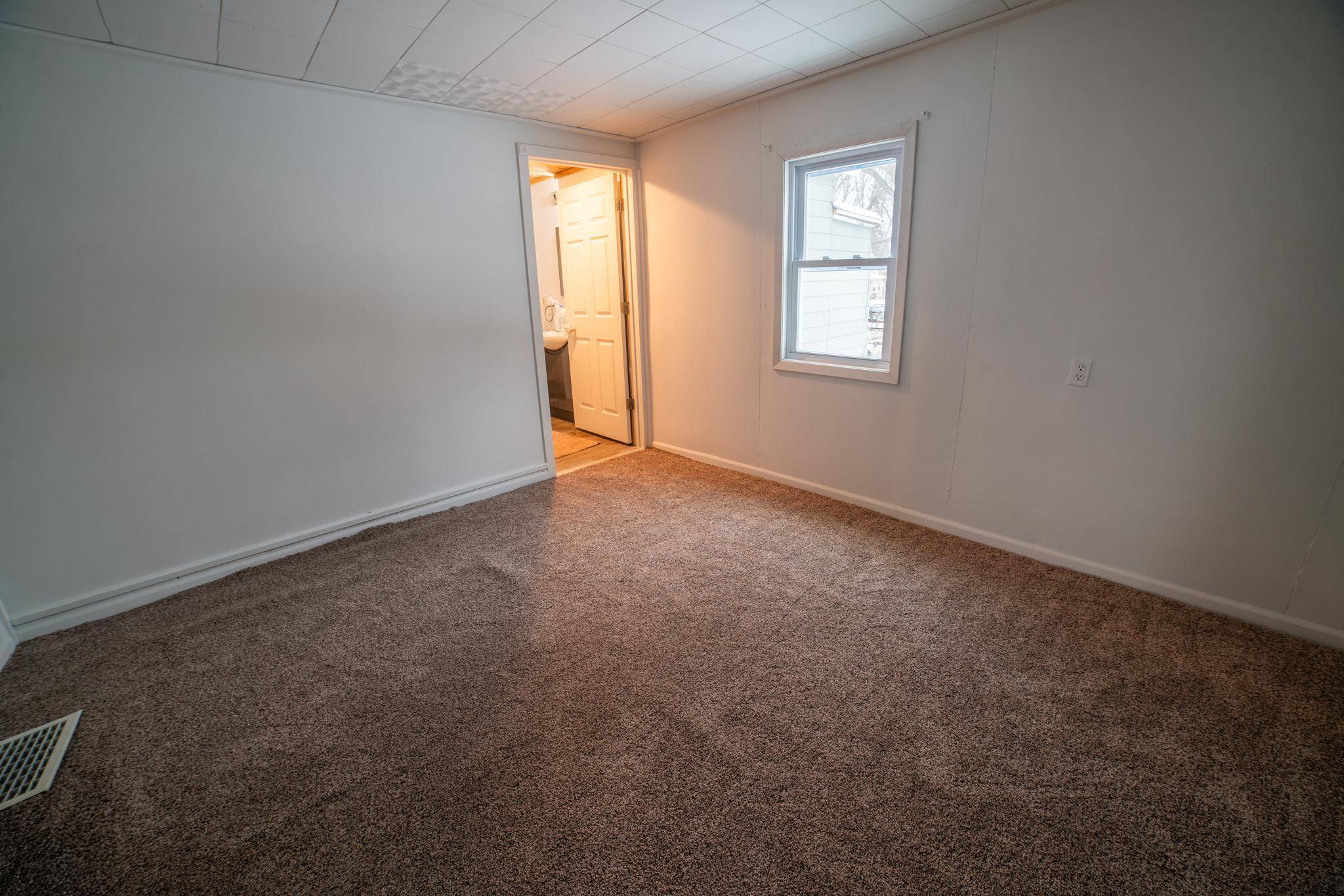 144 4th ST NW, Aitkin, MN 56431