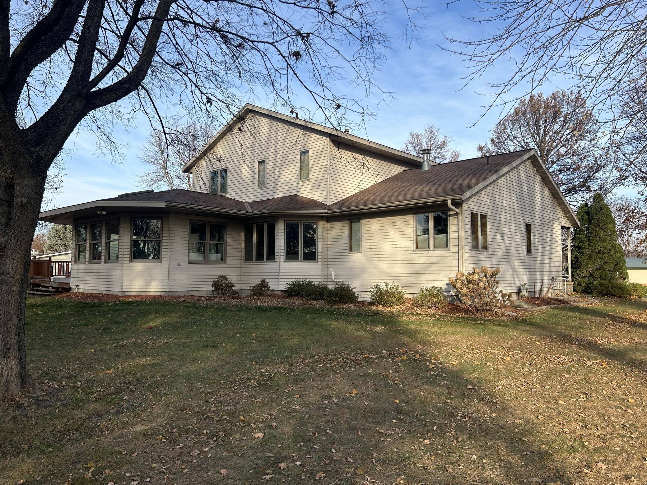 712 17th ST S, Benson, MN 56215
