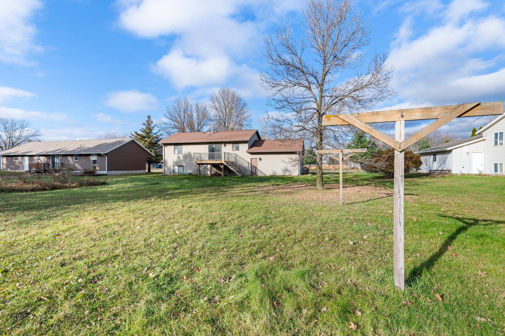 636 Sundance ST, Amery, WI 54001