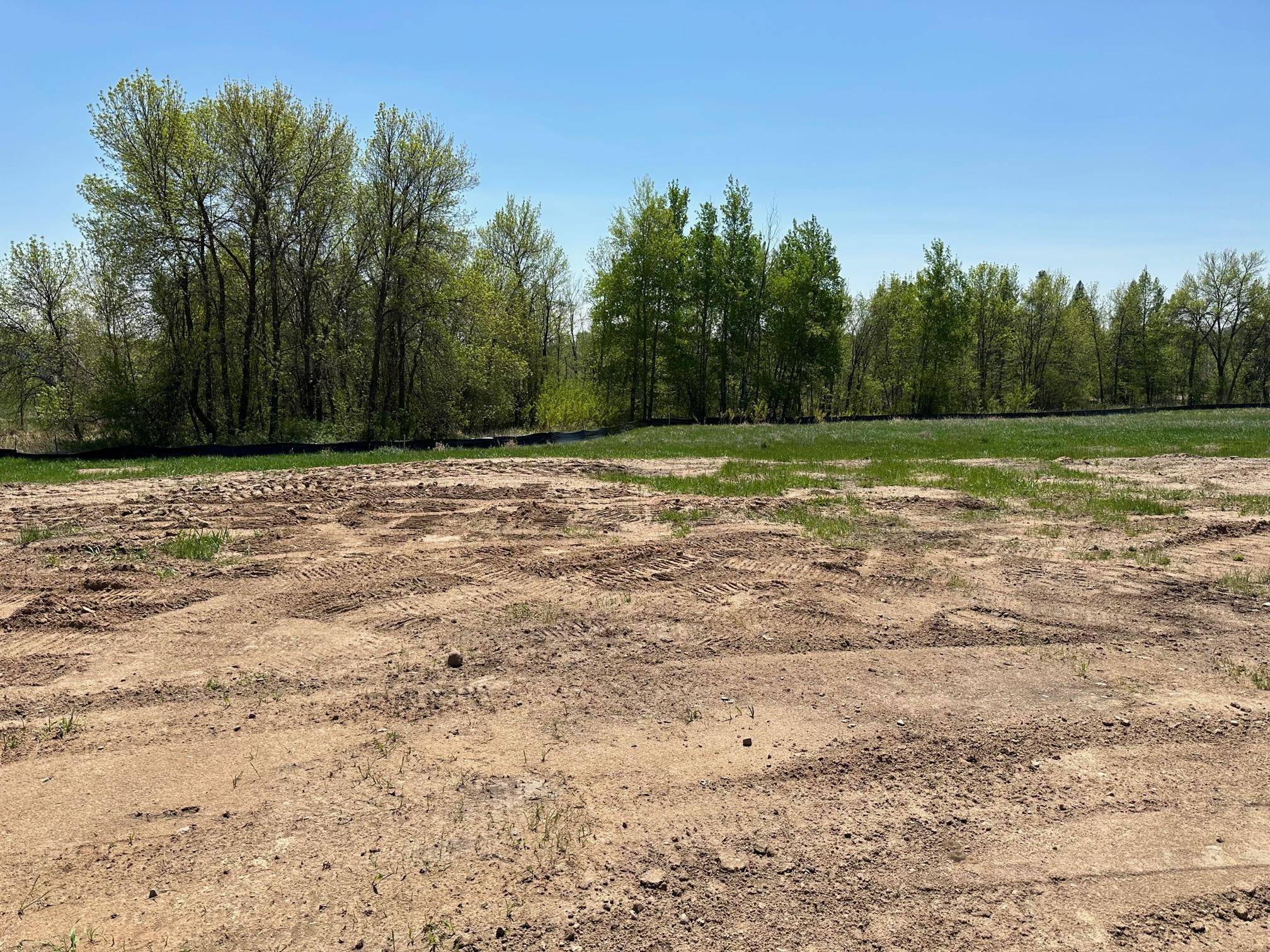 403 Estate DR, Avon, MN 56310