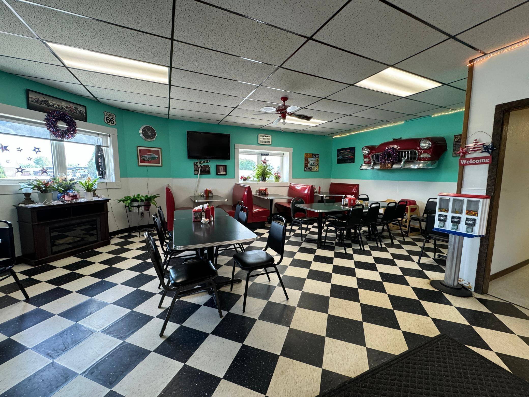 101 N Main Street, Badger, MN 56714