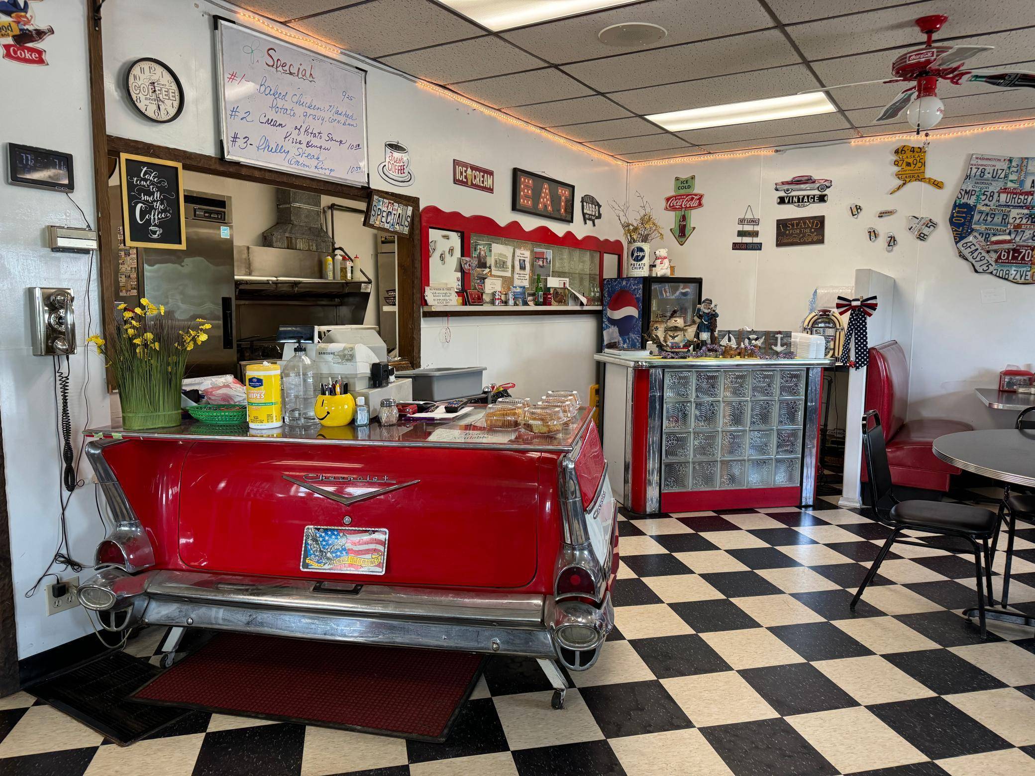 101 N Main Street, Badger, MN 56714
