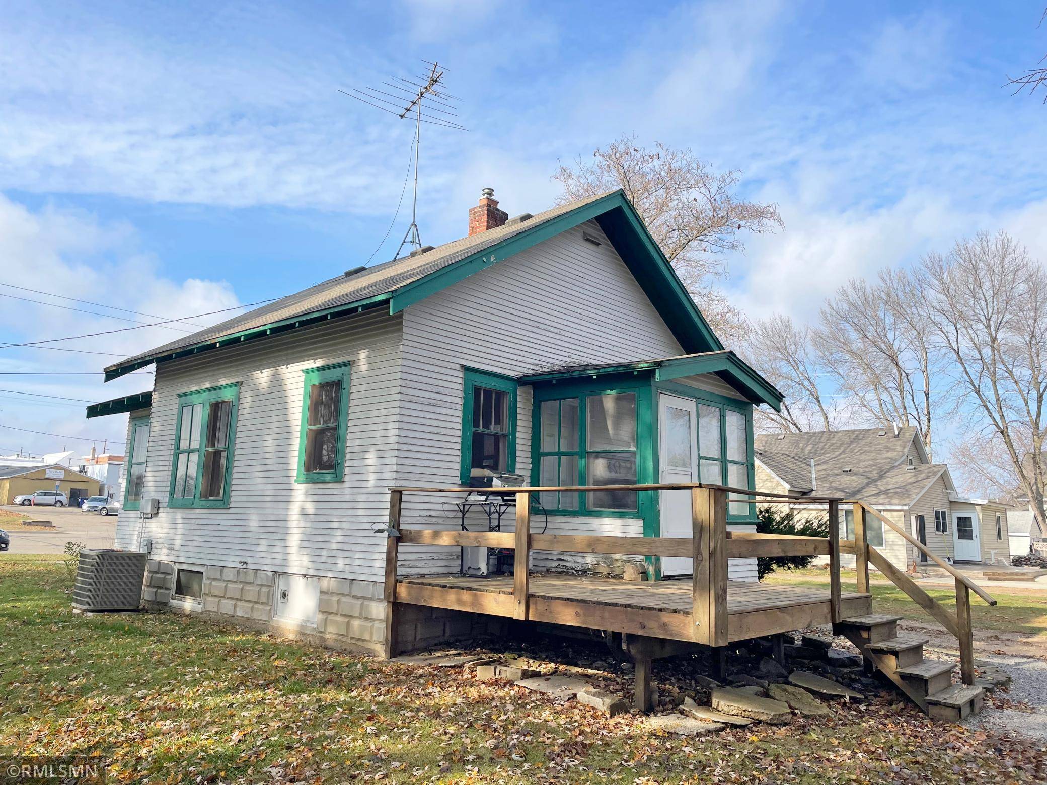 49 Cherry AVE S, Annandale, MN 55302